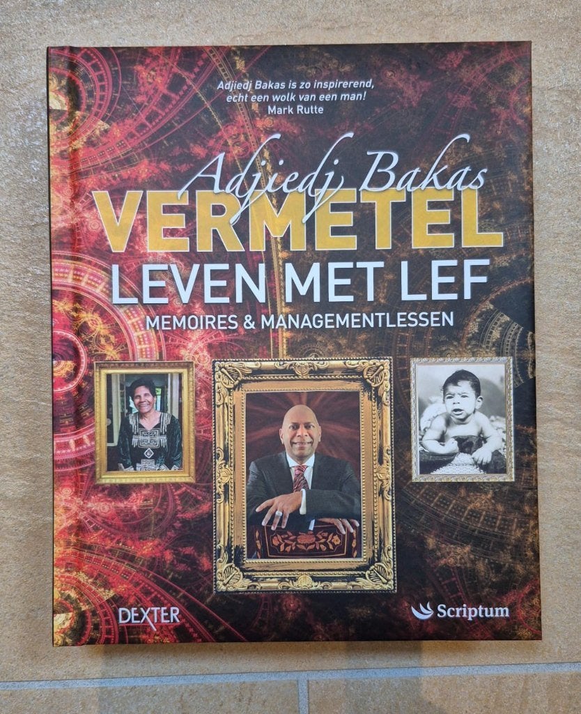 Vermetelheid, leven met lef van Adjiedj Bakas - Gesigneerd, Ophalen of Verzenden, Nieuw