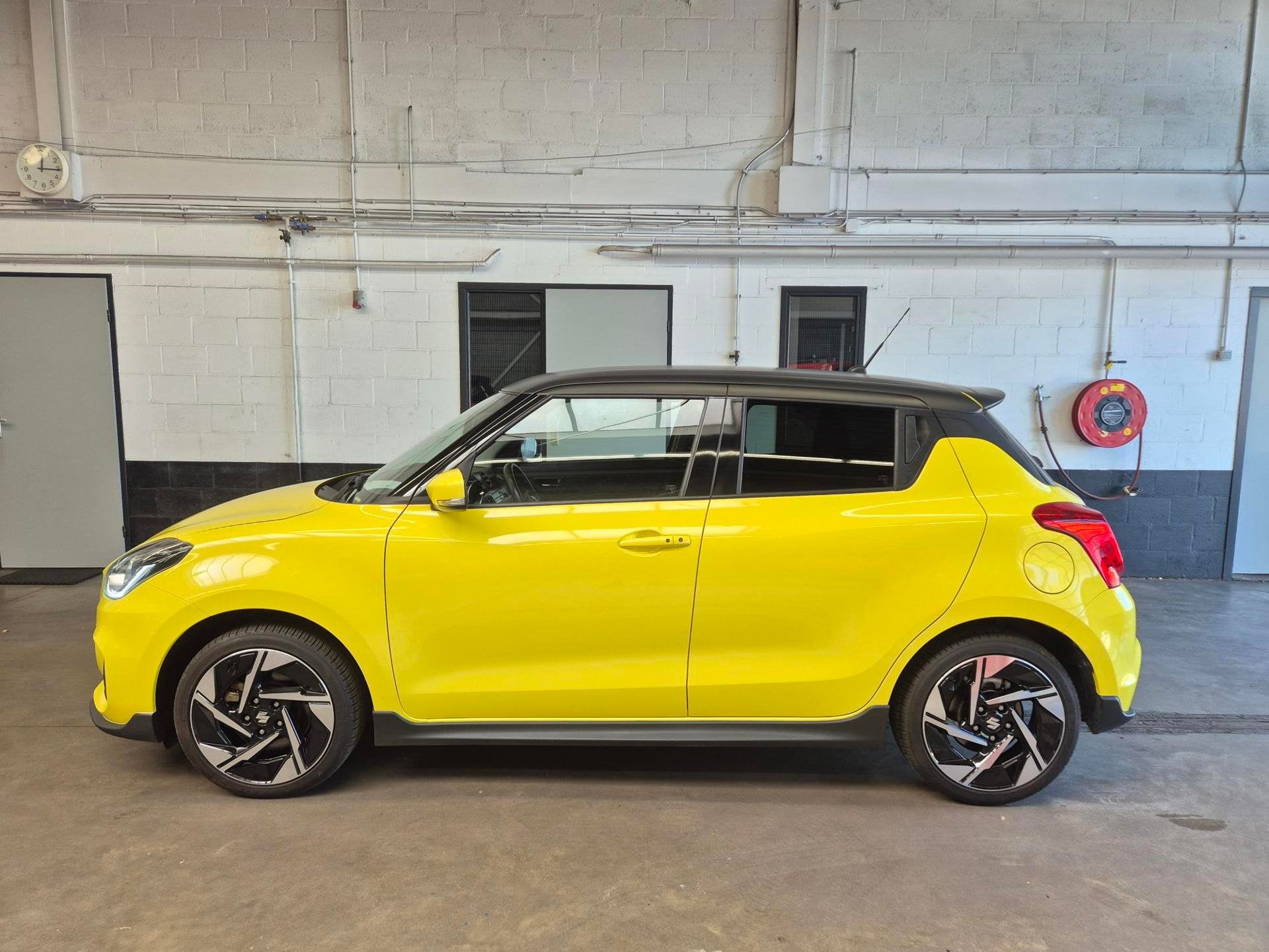 Suzuki SWIFT 1.4 Sport Smart Hybrid, Gebruikt, Euro 6, 4 cilinders, 129 pk