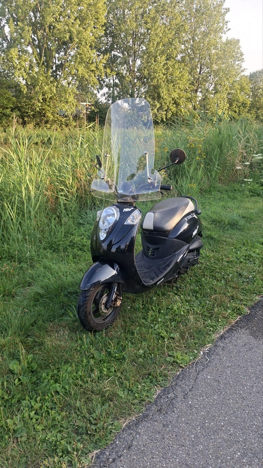 sym mio 50 , komt van 1e eigenaar, Fietsen en Brommers, Scooters | SYM, Gebruikt, Mio, Maximaal 25 km/u, Benzine, Ophalen