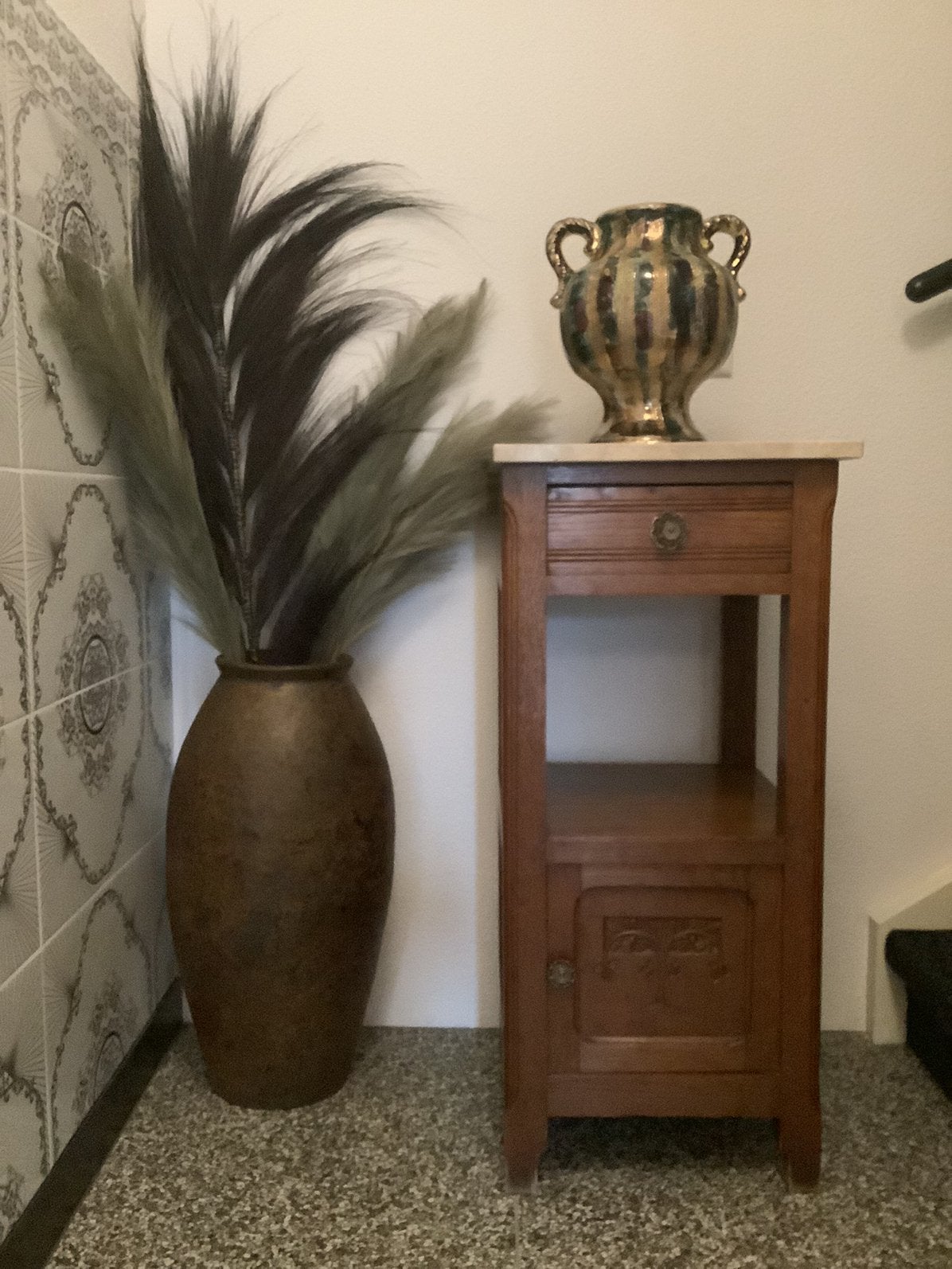 Art Deco kastje met marmeren blad queen Ann dressoir, Huis en Inrichting, Ophalen, Zo goed als nieuw