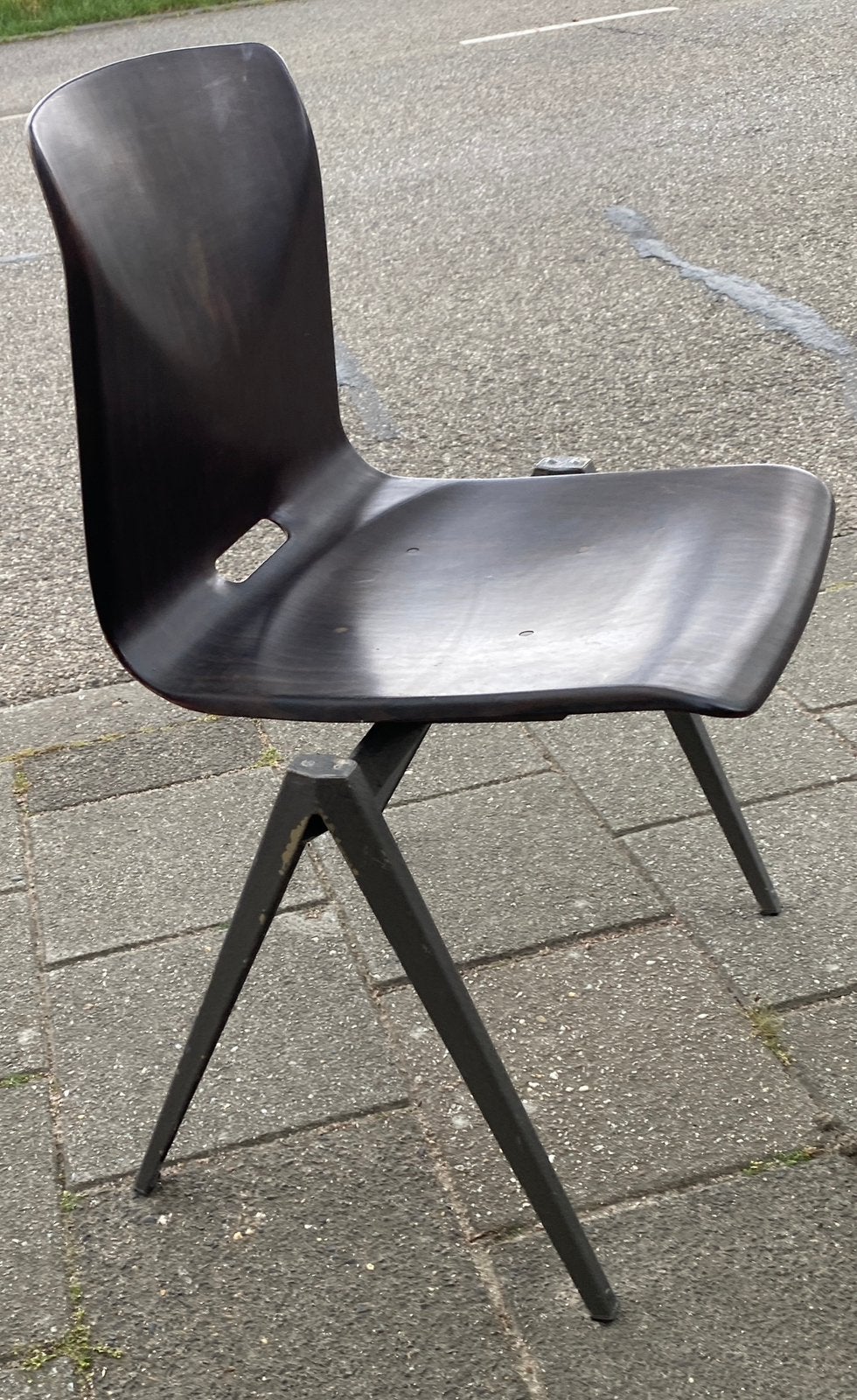 Galvanitas stoelen. 30 stuks, Huis en Inrichting, Stoelen, Ophalen, Gebruikt, Bruin, Metaal