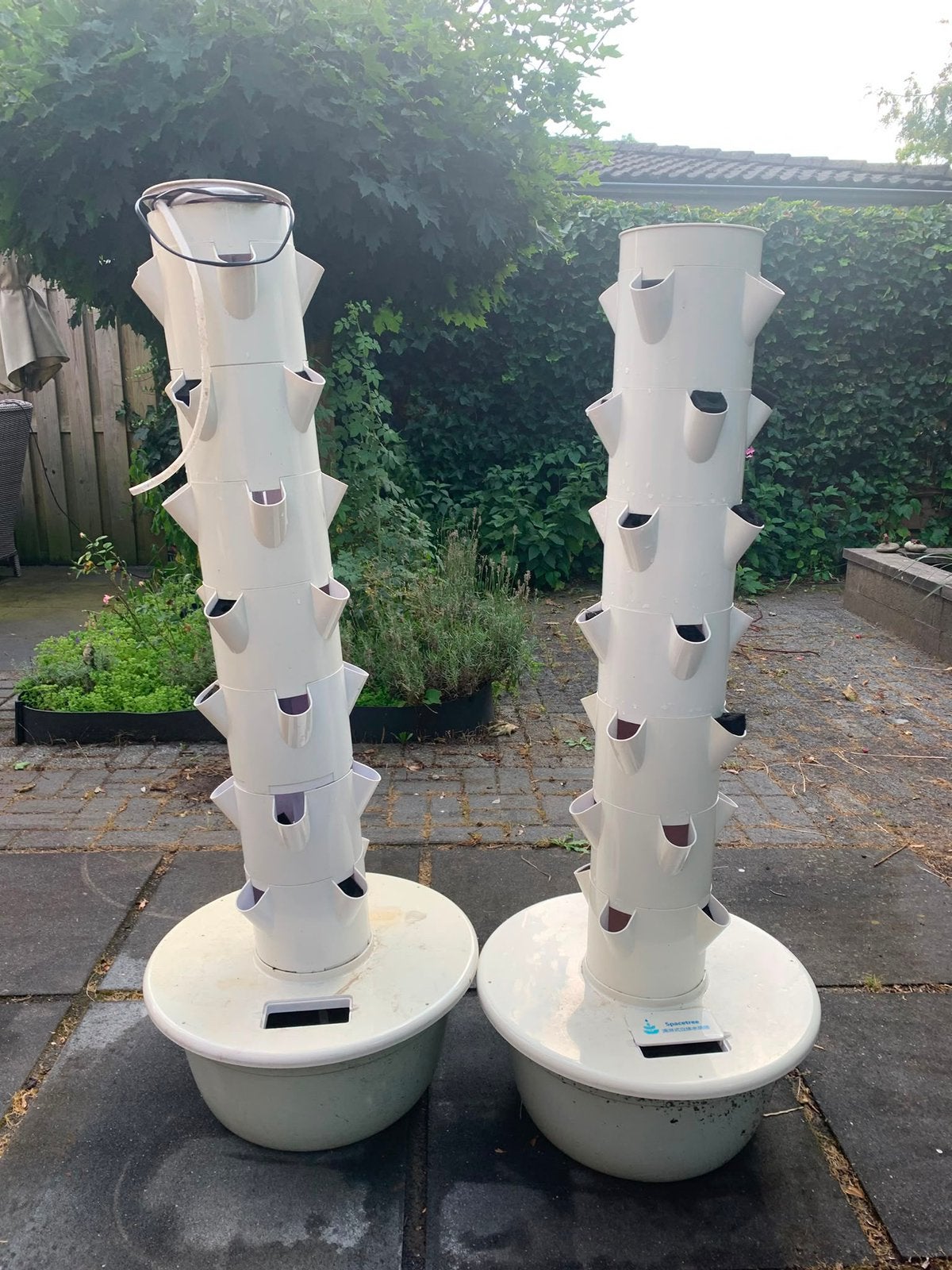 1x Hydro-toren, Tuin en Terras, Overige Tuin en Terras, Ophalen, Gebruikt