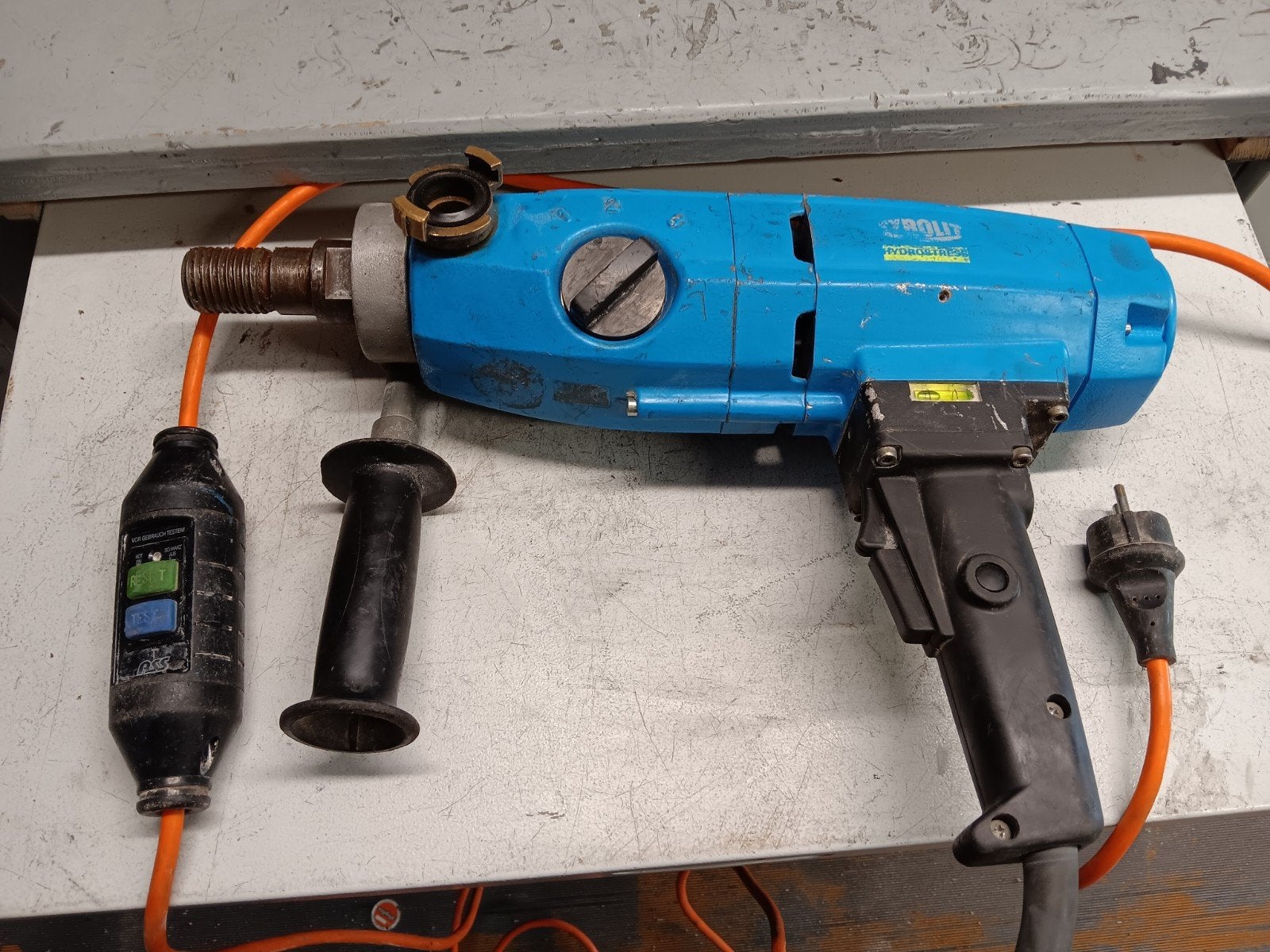 Tyrolit DME20 diamantboormachine, Doe-het-zelf en Verbouw, Gereedschap | Boormachines, Ophalen