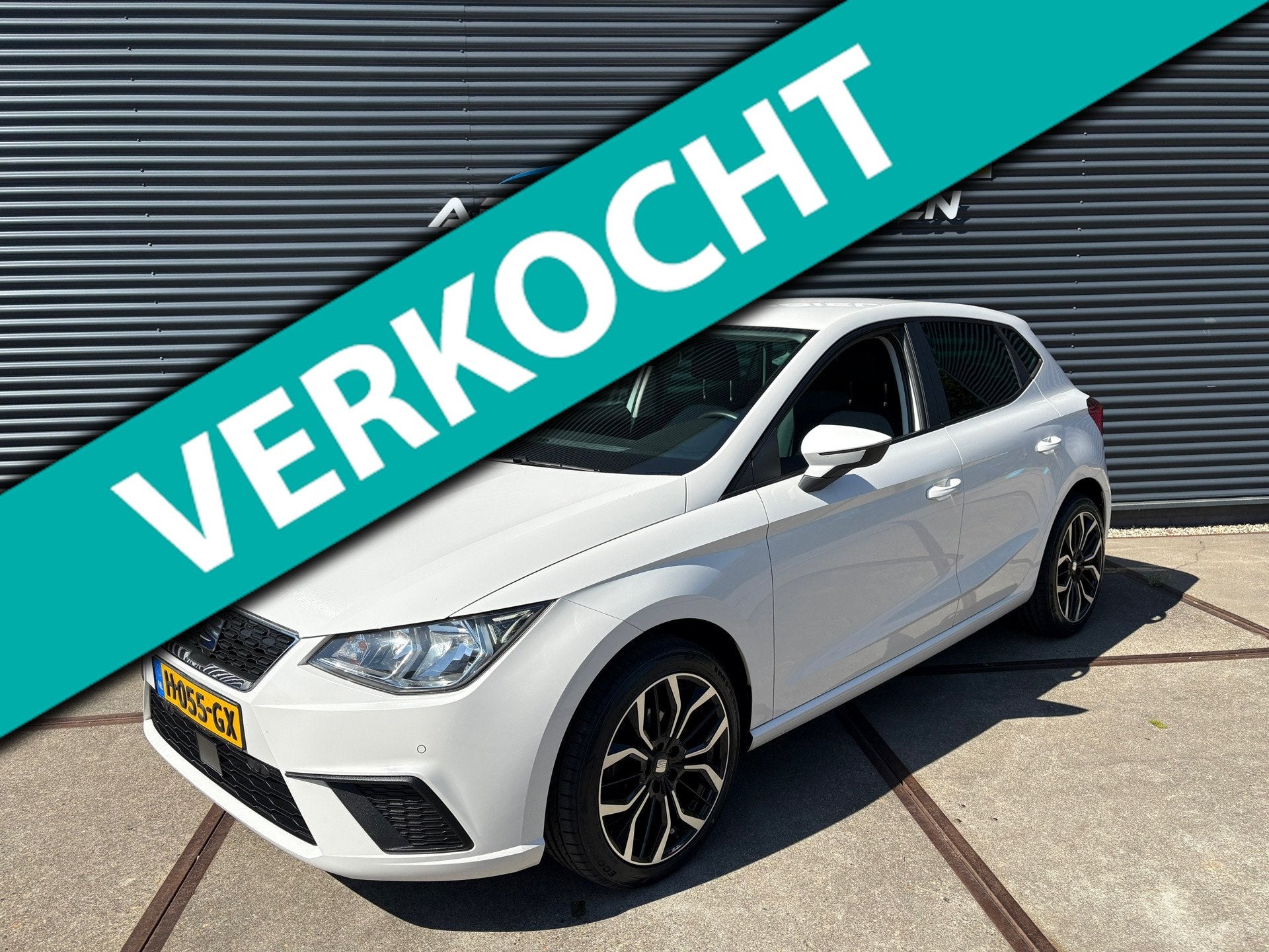 Seat Ibiza 1.0 TSI Style Business Intense CARPLAY/ PDC, Voorwielaandrijving, Dealer onderhouden, Gebruikt, 95 pk