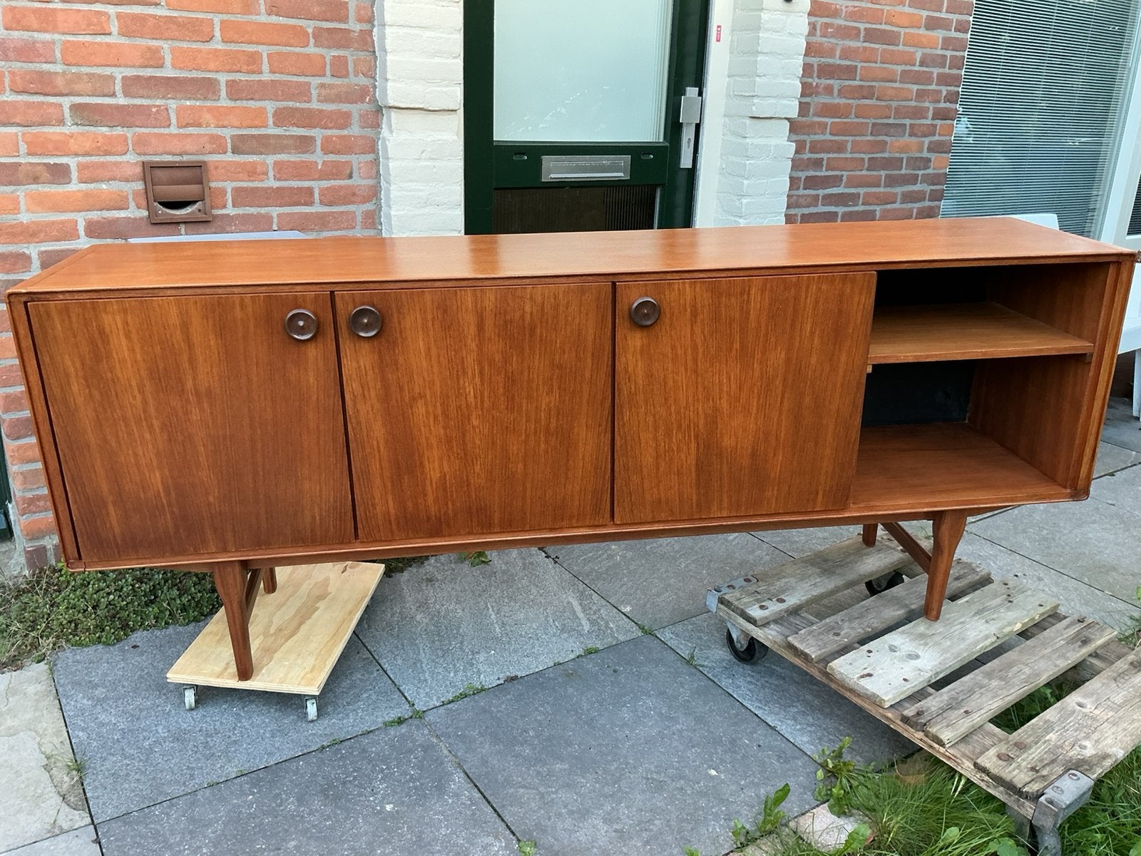 Prachtig vintage dressoir FDT 1205 Fristho Franeker 1965, Huis en Inrichting, Ophalen, Met deur(en), Teakhout, Zo goed als nieuw