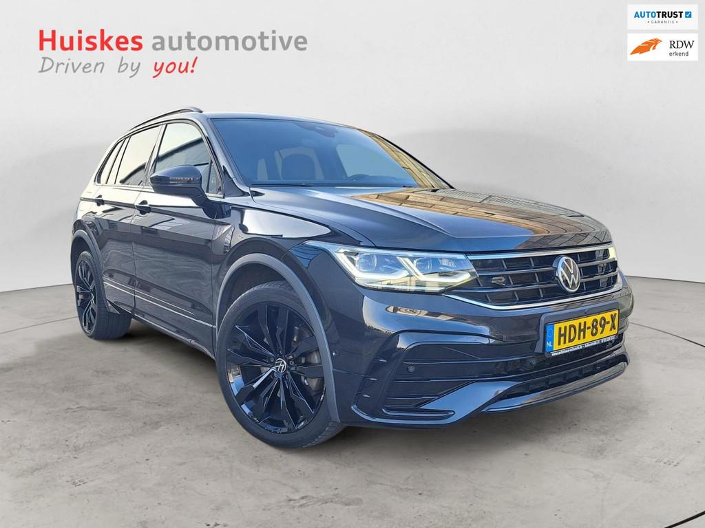 Volkswagen TIGUAN 1.4 TSI eHybrid R-Line/Leer/360 camera/hea, Auto's, Volkswagen, 4 cilinders, 150 pk, Zwart, Hybride Elektrisch/Benzine
