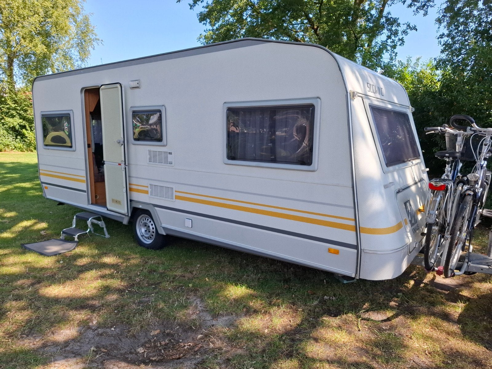 knaus sudwind 550 1996 zeer netjes isabella, Vast bed, Rondzit, Particulier, Schokbreker