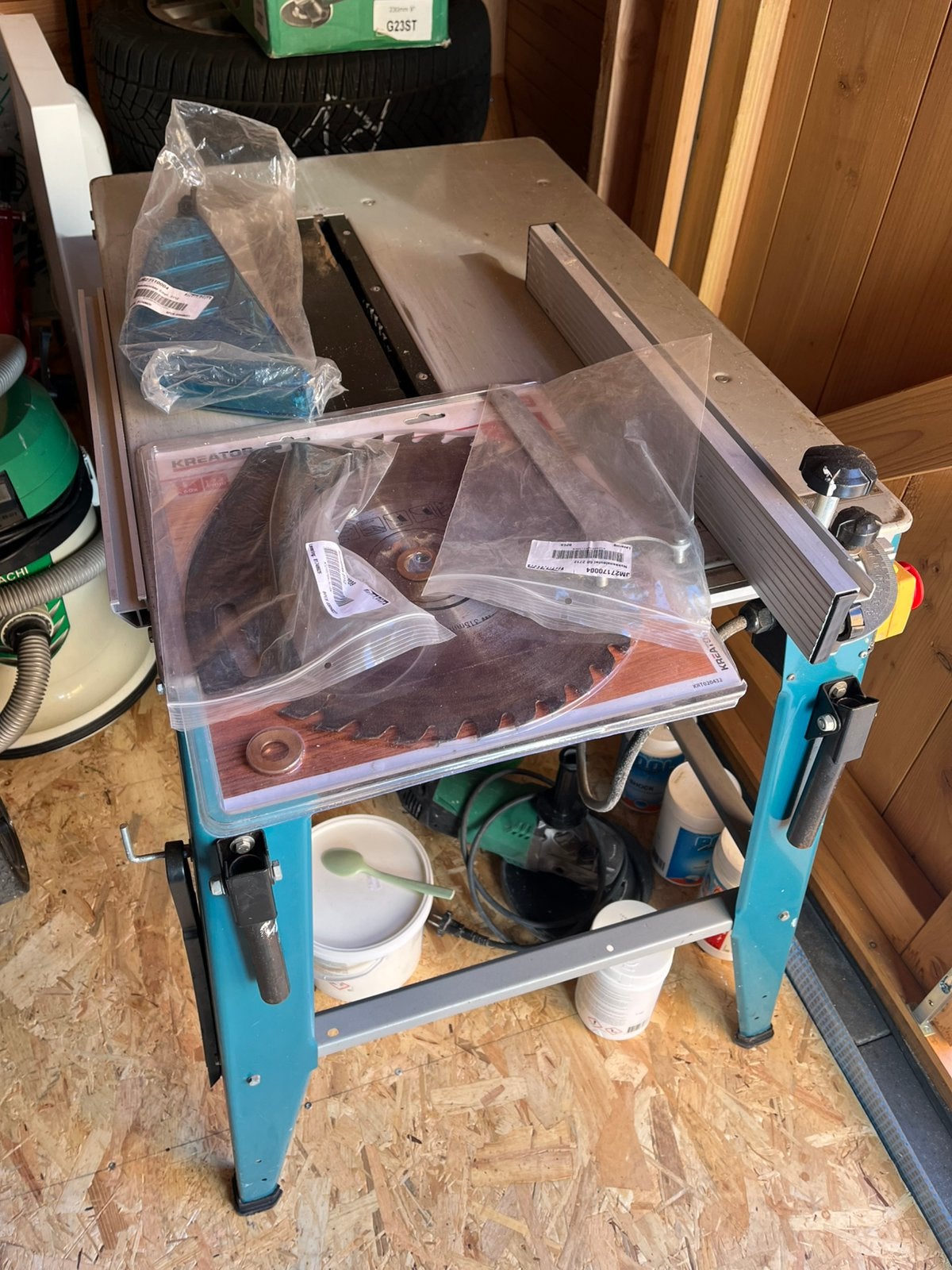 Makita zaagtafel 2712 zo goed als nieuw, Ophalen, Cirkelzaag, 70 mm of meer, Zo goed als nieuw