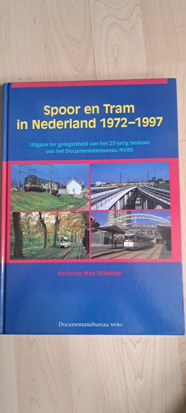 prachtige boeken over vervoer bus tram trein  Zgan, Ophalen of Verzenden, Zo goed als nieuw, Tram, Boek of Tijdschrift