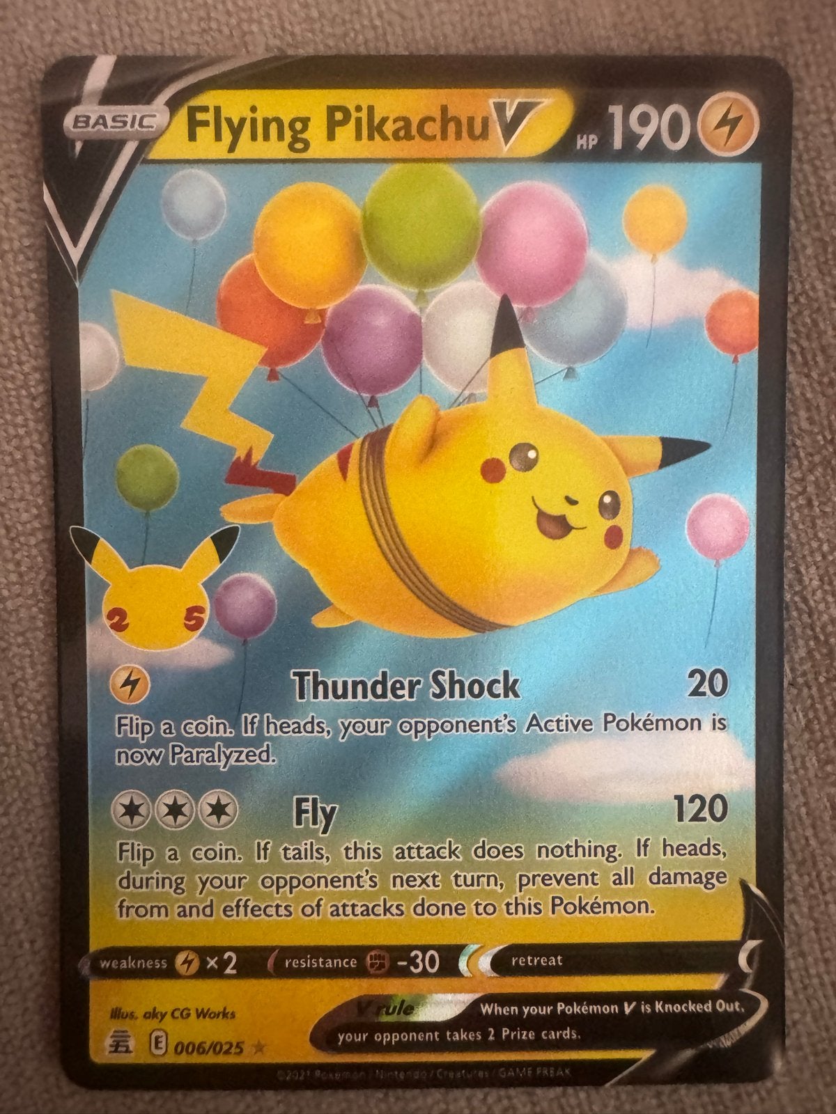 Flying Pikachu V Pokémon kaart 006/025 Celebrations, Ophalen of Verzenden, Zo goed als nieuw, Losse kaart