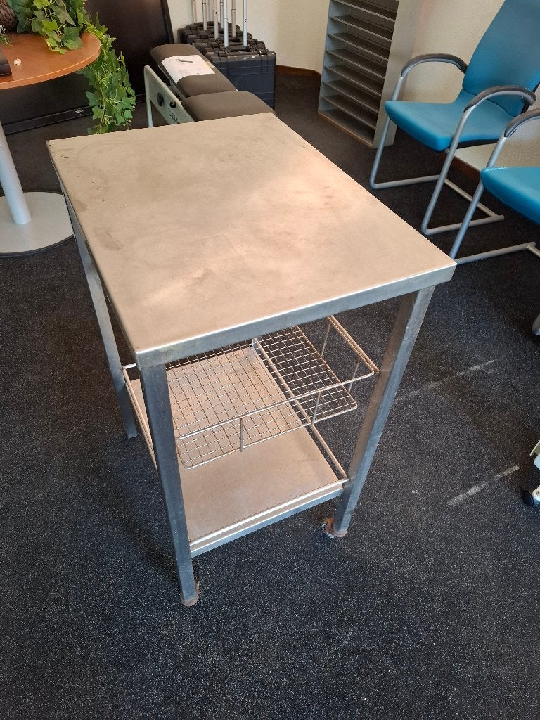 RVS werktafeltje 61x90x47cm, Ophalen
