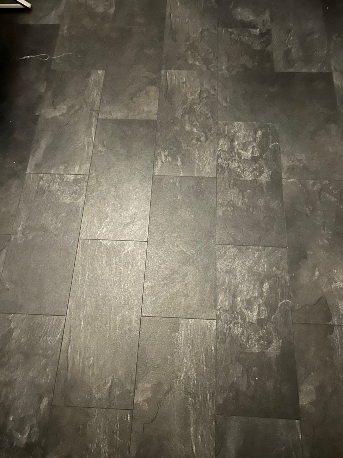 Tegellaminaat - Donkergrijze tegel look laminaat, Ophalen, Gebruikt, Grijs, Minder dan 5 m²