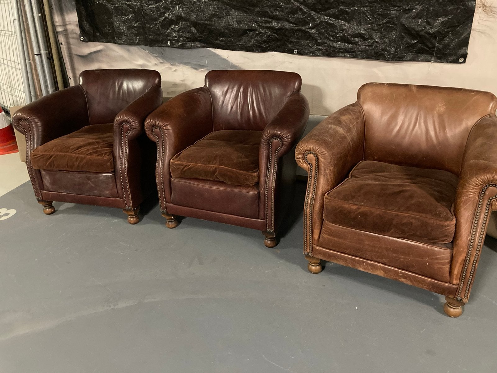 Set van 3 Vintage Leren Fauteuils - Chesterfield Stijl, Ophalen, Gebruikt, Leer, 75 tot 100 cm