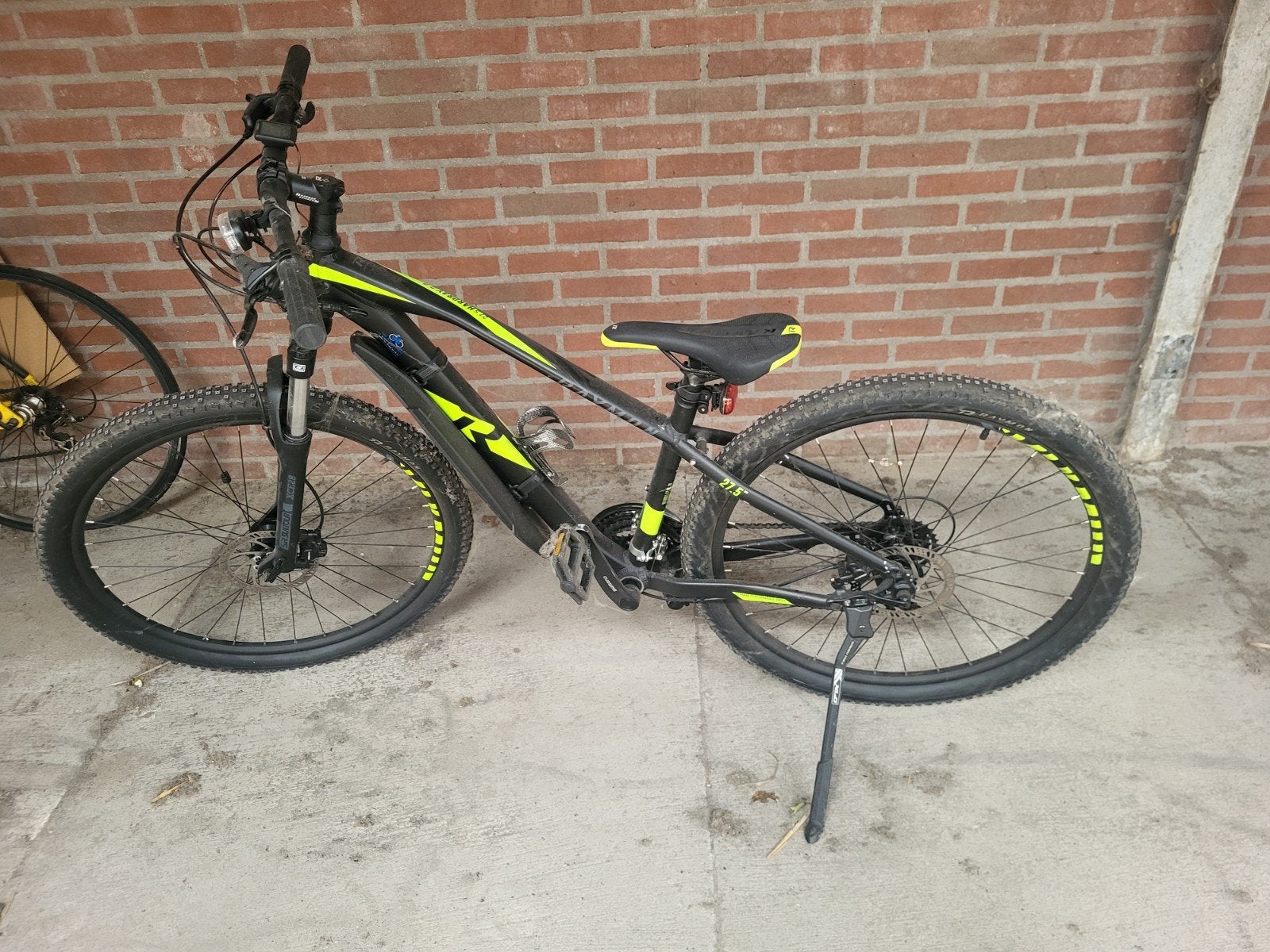 Mountainbike - Zwart/Neon Geel - Goede Staat, Gebruikt, Hardtail, 49 tot 53 cm, Dames