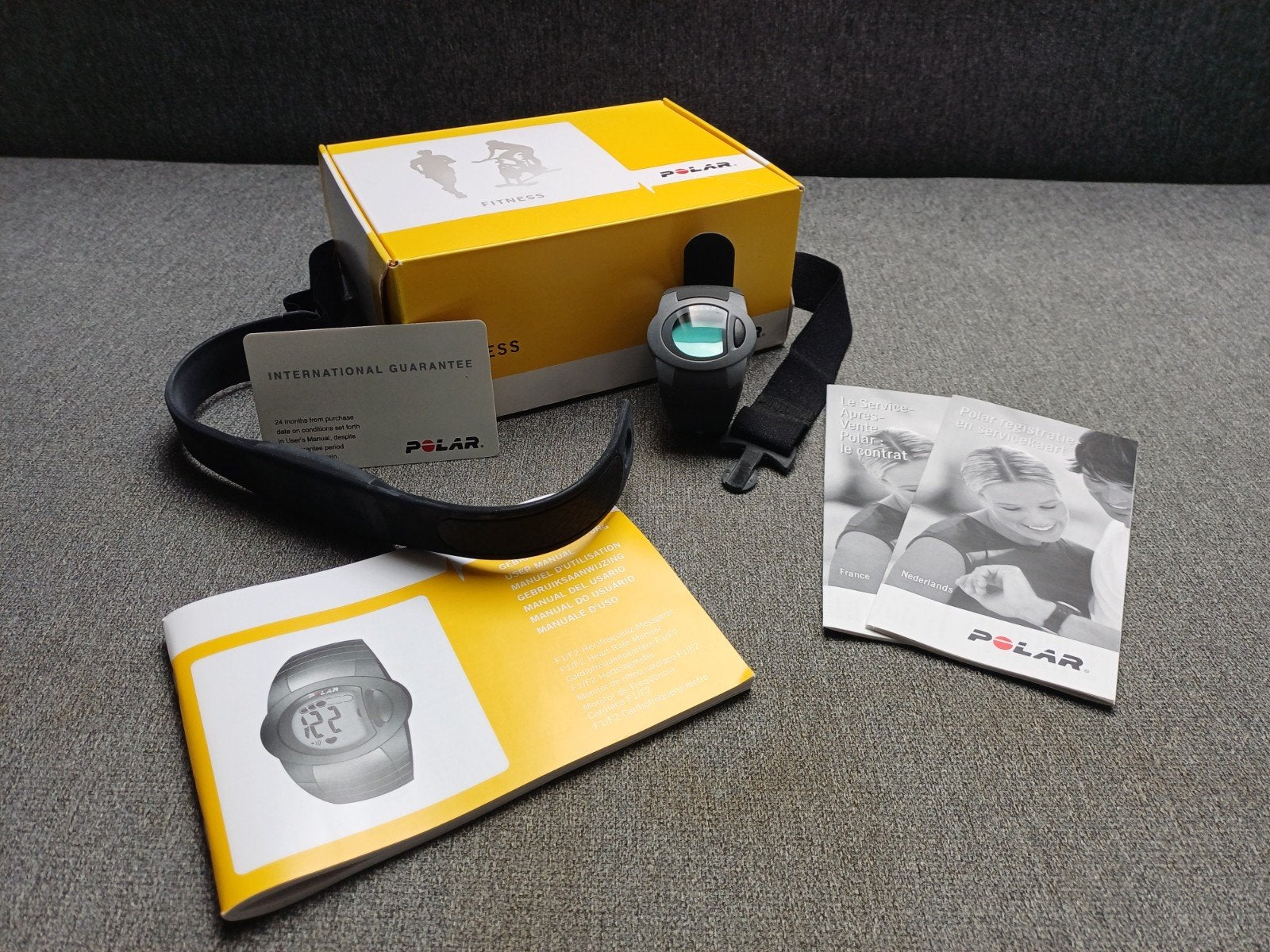 Polar F1 Fitness hartslagmeter met doos en handleiding, Sport en Fitness, Ophalen of Verzenden, Gebruikt, Polar, Met borstriem