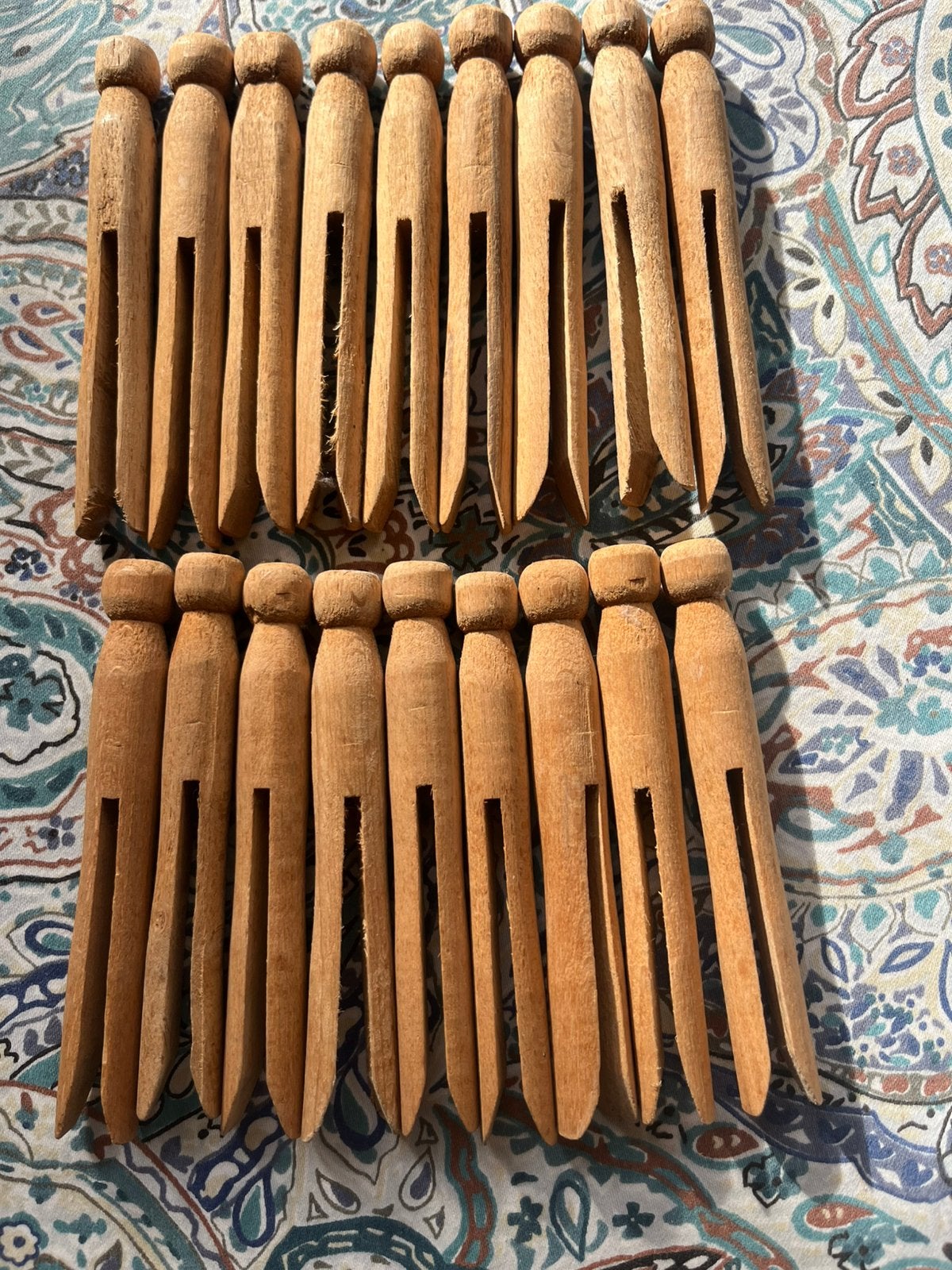 18 ouderwetse houten wasknijpers, Ophalen of Verzenden, Zo goed als nieuw