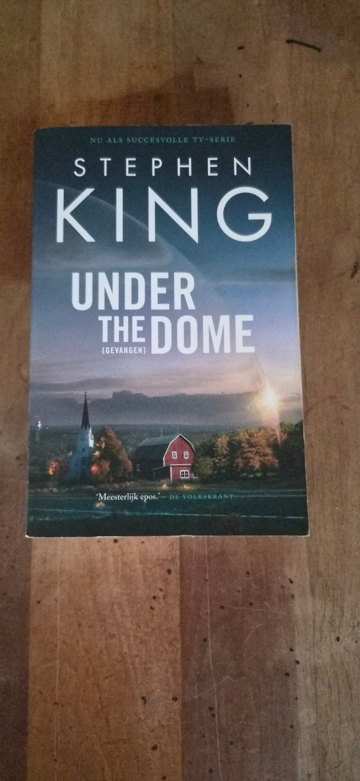 Stephen King - Under the Dome (Gevangen), Boeken, Ophalen of Verzenden, Gelezen, Stephen King
