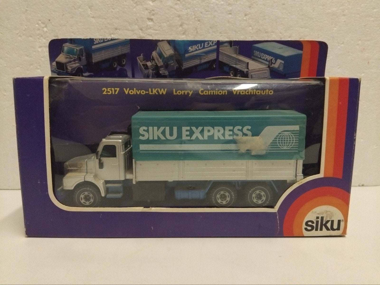 SIKU #2517 Volvo LKW Truck Siku Express in box, Ophalen of Verzenden, Zo goed als nieuw, Bus of Vrachtwagen, SIKU