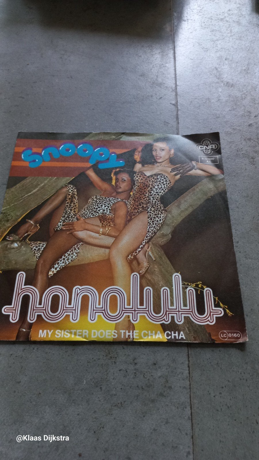 Snoopy - Honolulu / My Sister Does The Cha Cha ), Ophalen of Verzenden, Gebruikt, 7 inch, Pop