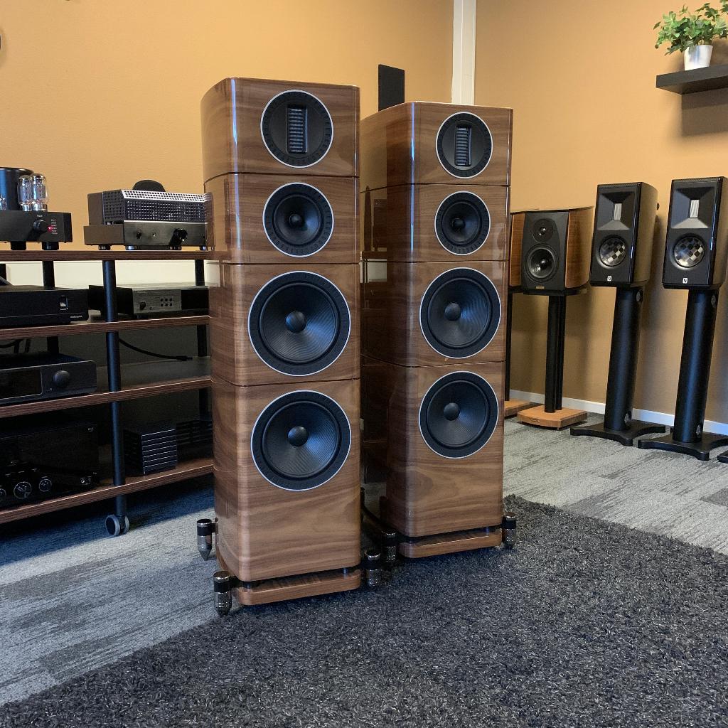 Wharfedale Elysian 4 - Walnoot (occasion) + 2 Jaar Garantie, Onbekend, Wharfedale, Zo goed als nieuw, Onbekend