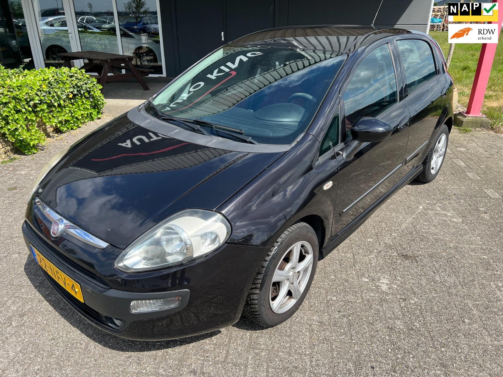 Fiat Punto Evo 1.3 M-Jet ( 2X - E X P O R T - H A N D E L ), Auto's, Fiat, Voorwielaandrijving, Euro 5, Gebruikt, 4 cilinders