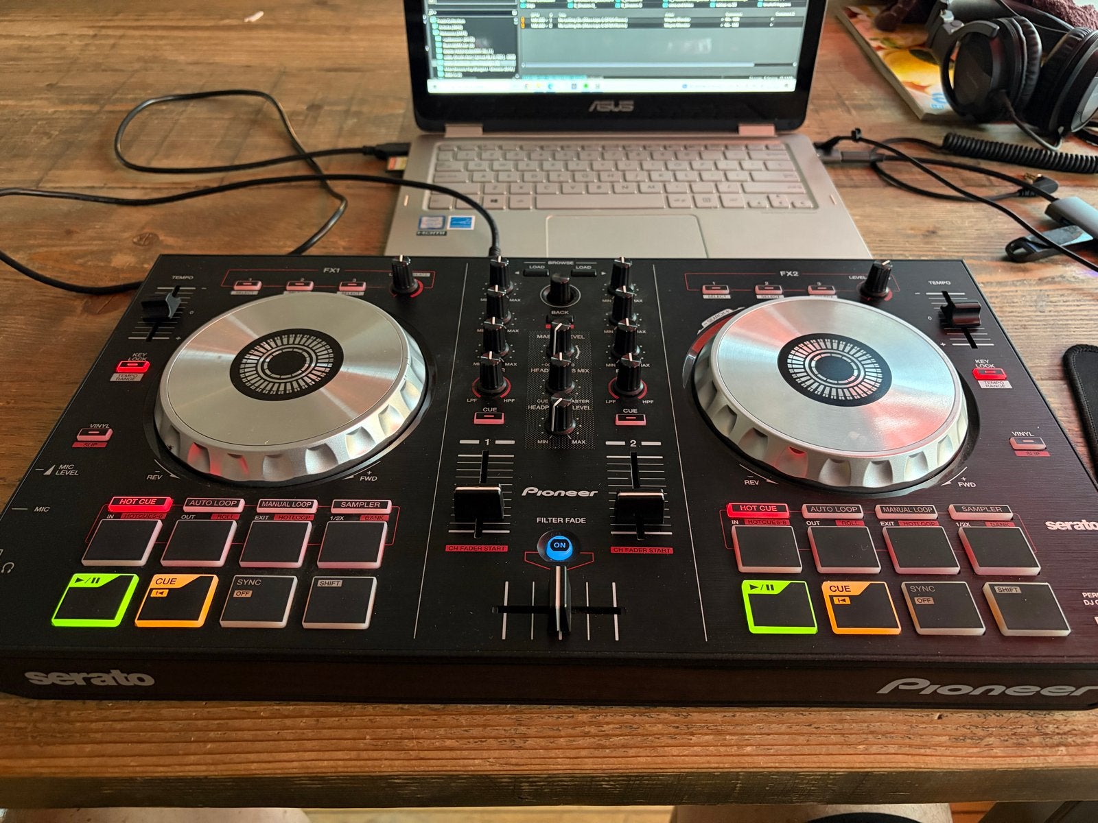 Pioneer DDJ-SB DJ Controller met UDG draagtas, Ophalen of Verzenden, Zo goed als nieuw, Dj-set, Pioneer