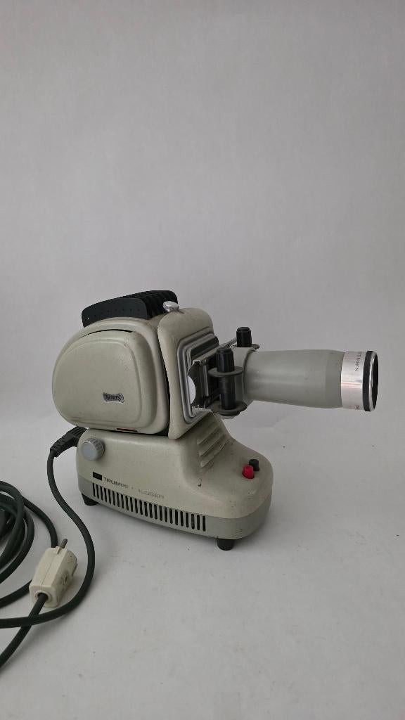 vintage diaprojector Noris Trumpf, Audio, Tv en Foto, Diaprojectors, Ophalen of Verzenden, Gebruikt