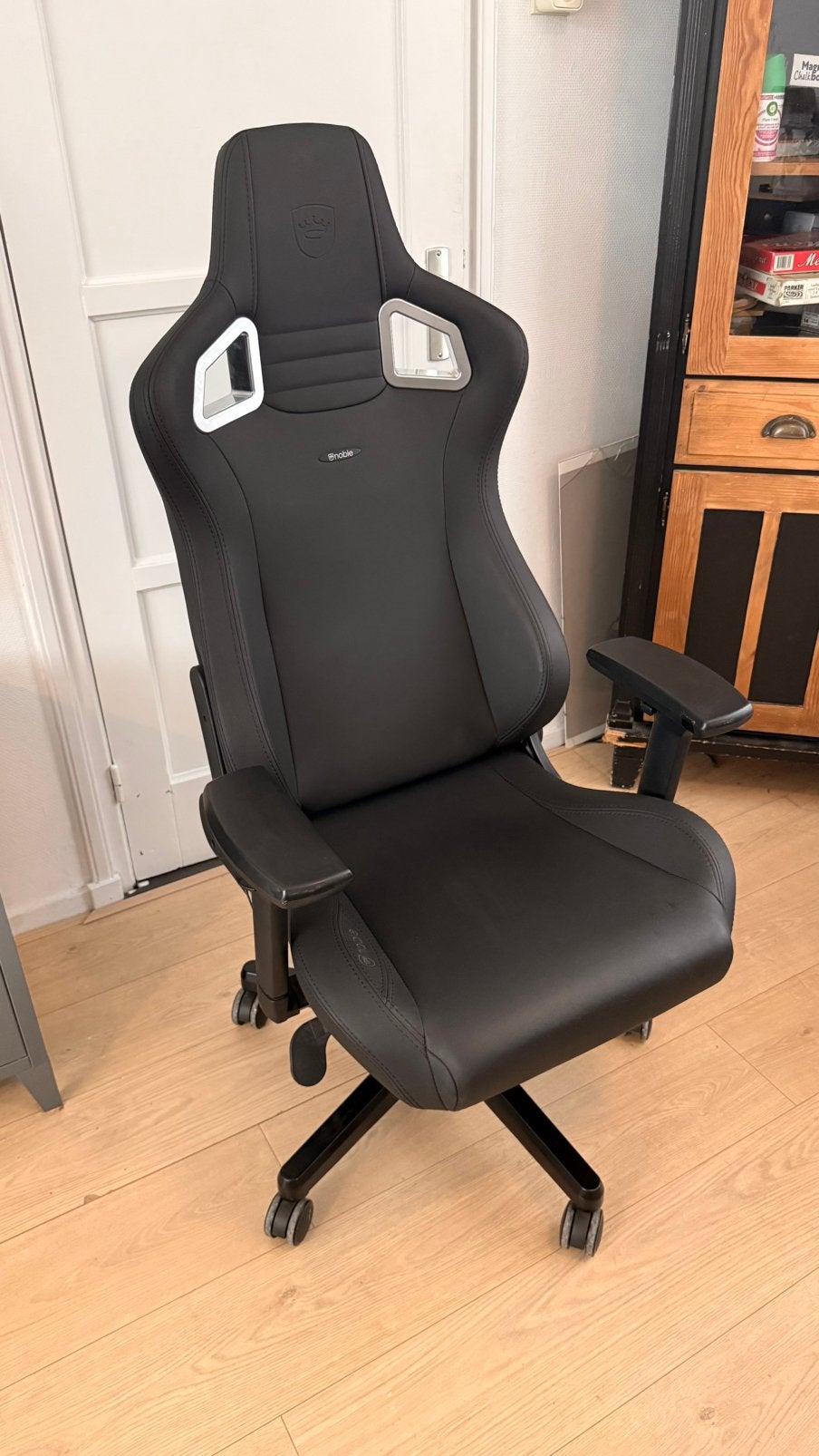 Noblechairs Epic Gamingstoel NIEUW! Met Kussens, Zwart, Nieuw, Ophalen of Verzenden, Gaming bureaustoel