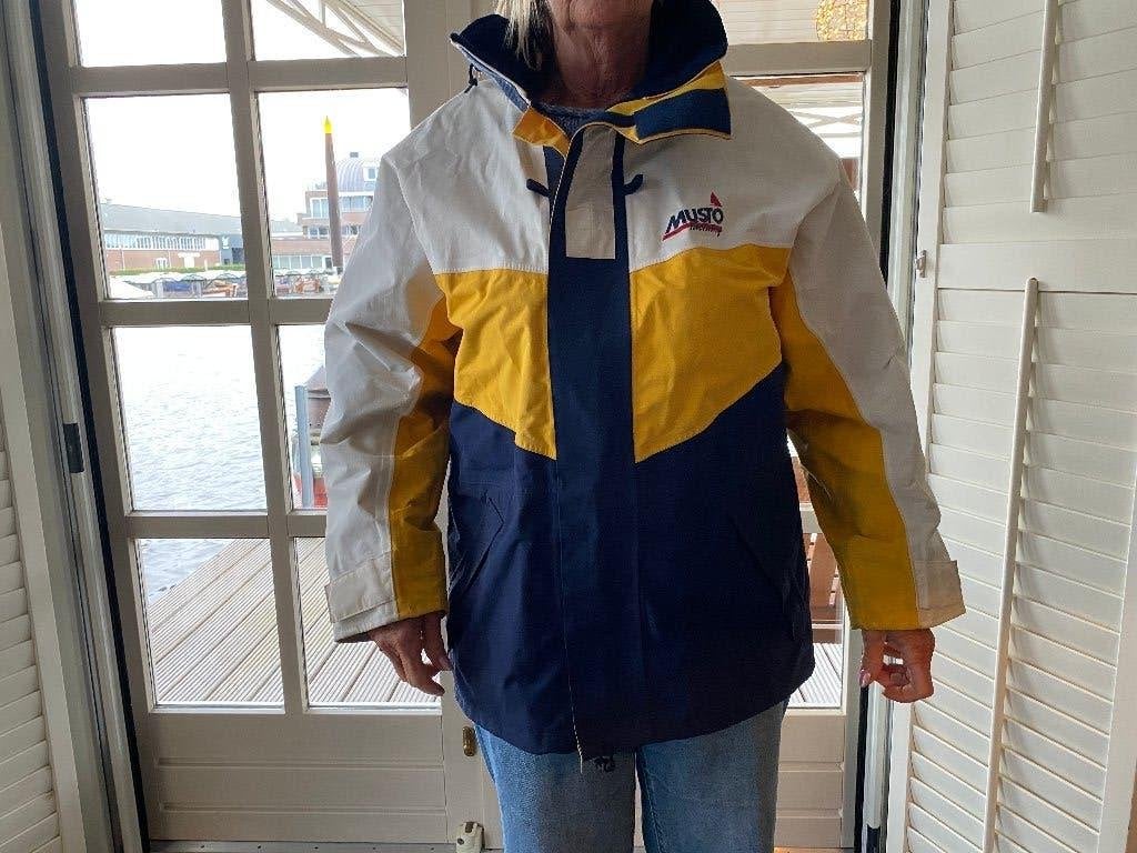 Musto zeiljacks M en XL, Gebruikt, Musto, Ophalen of Verzenden, Dame of Heer