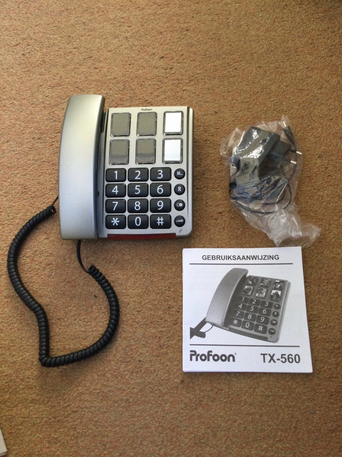 Telefoon met fototoetsen - Profoon TX-560, Ophalen of Verzenden, Zo goed als nieuw