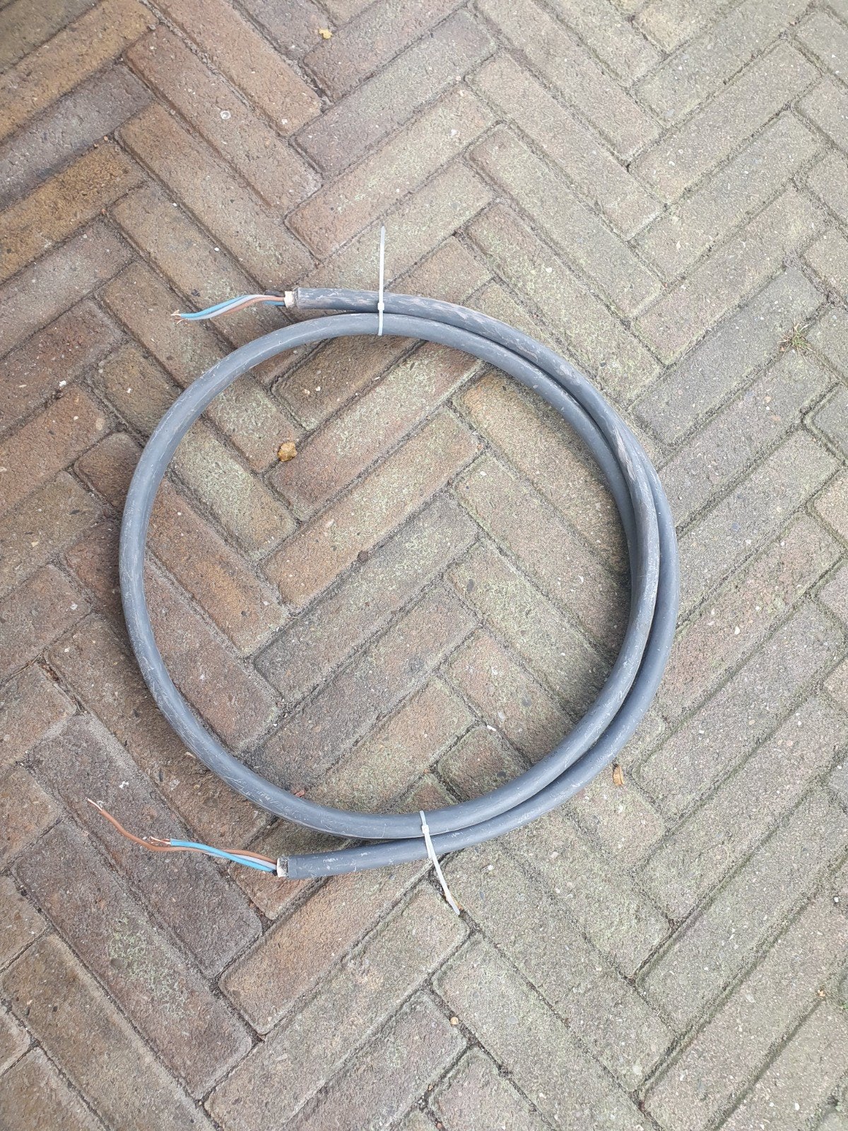 Grondkabel voor buiten, Ophalen, Gebruikt, 6 meter of meer, Overige typen
