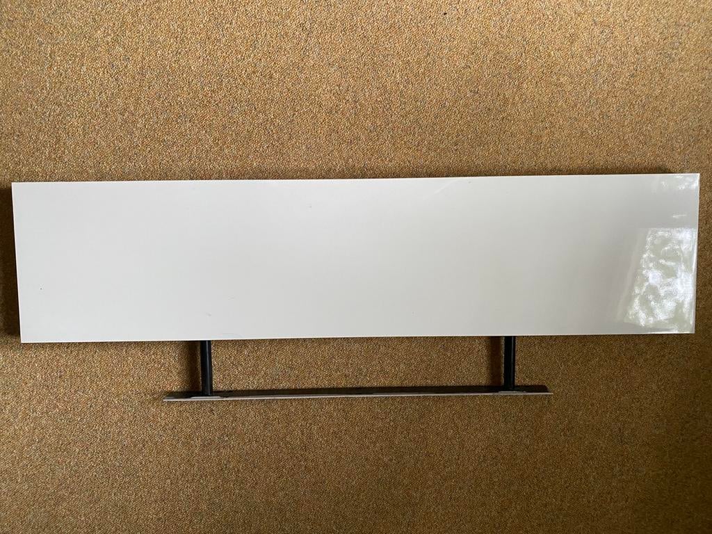 Ikea lack plank incl bevestigingsbeugel glans en mat, Ophalen of Verzenden, Gebruikt, Hout