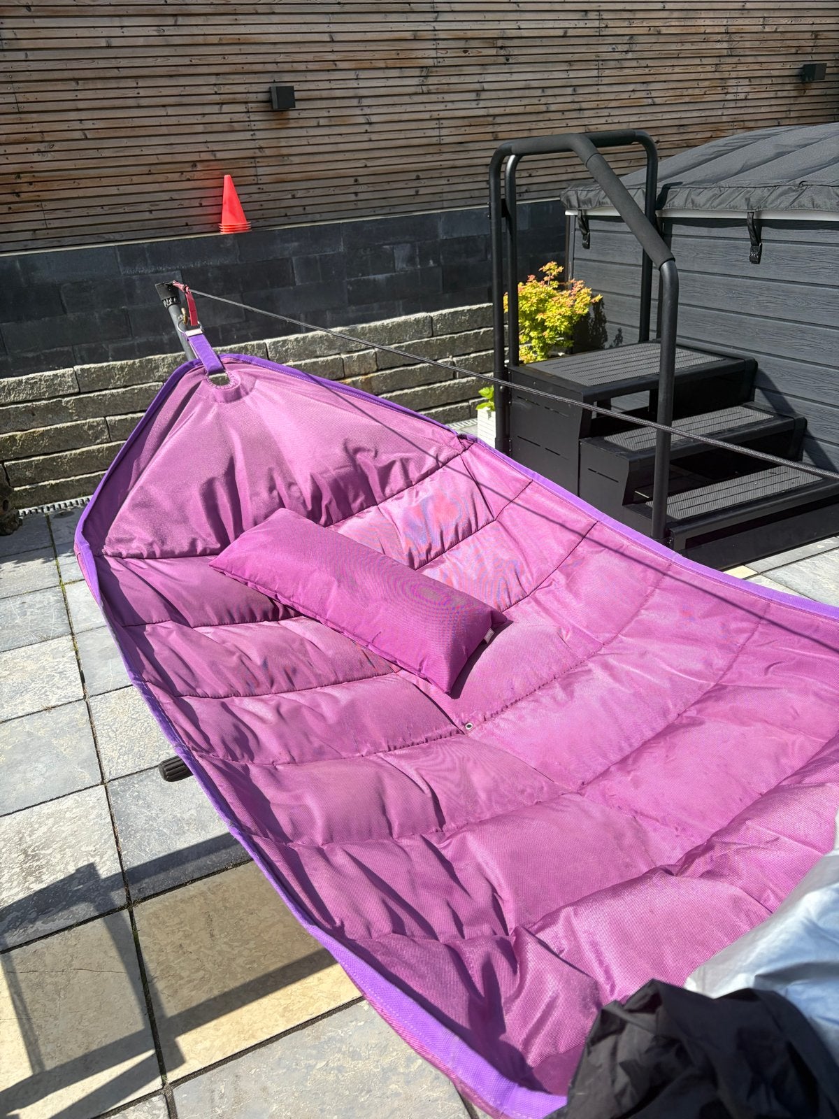 Fatboy hangmat paars met standaard en hoes, Tuin en Terras, Hangmatten, Ophalen, Gebruikt, Meerpersoons, Met standaard