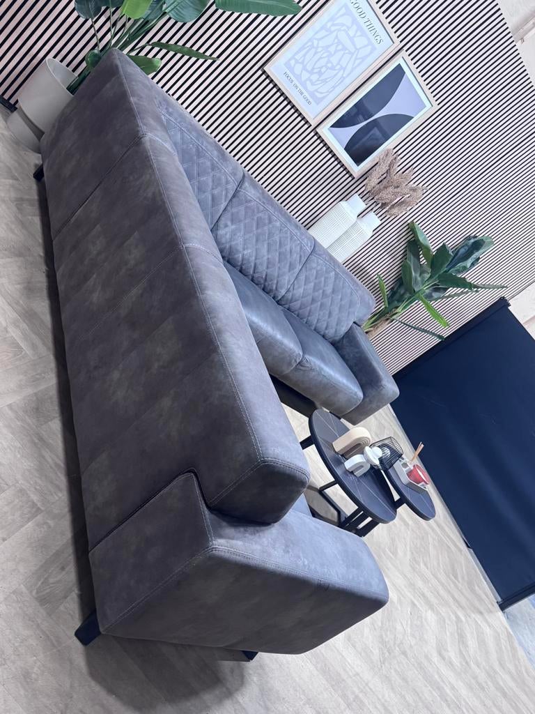 ZGAN De Bommel Hoekbank Microleer - Antraciet - 272 x 272, Huis en Inrichting, Industrieel Modern Hoekbank Antraciet Hufterproof Slijtvast