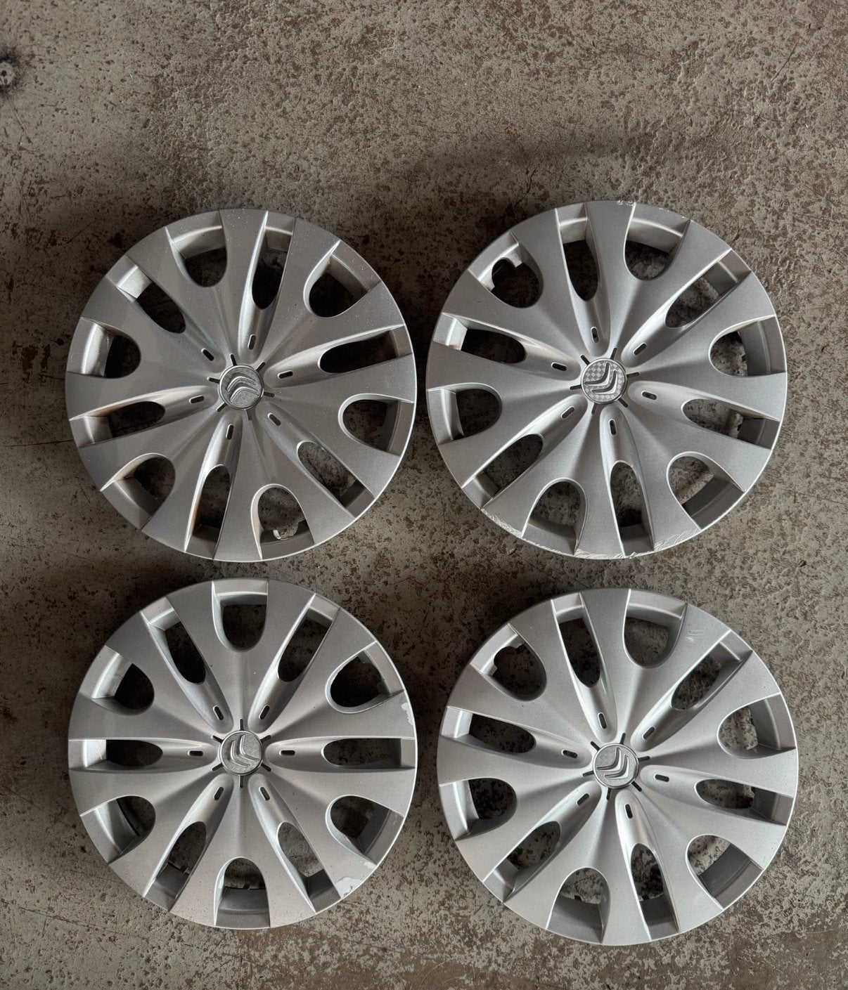 Citroen c1 wieldoppen 14 inch nette staat, Ophalen of Verzenden, Zo goed als nieuw