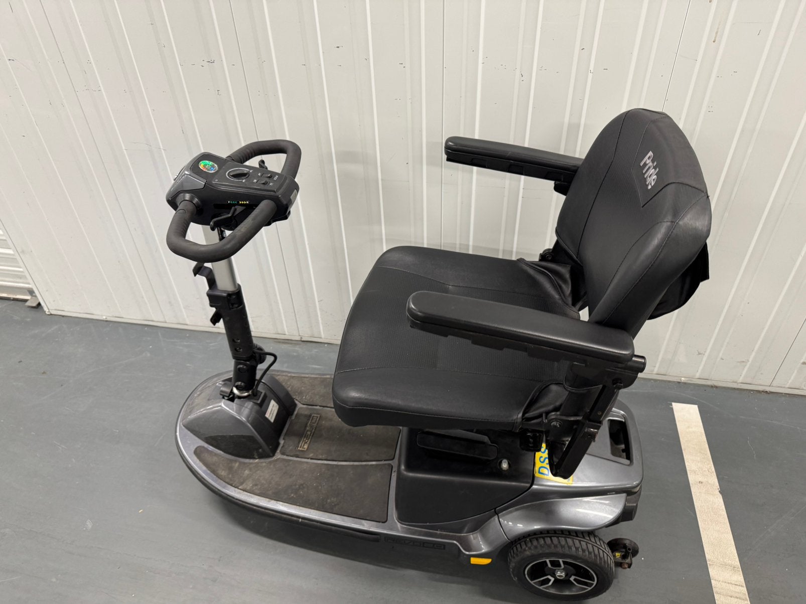 Te huur demontabele scootmobiel Pride Revo, Diversen, Ophalen, Nieuw