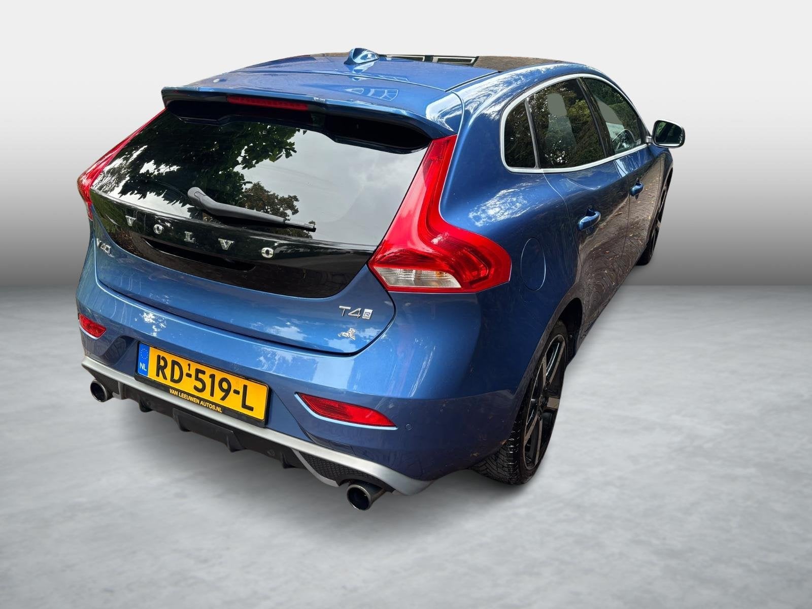 Volvo V40 2.0 T4 Business Sport | R-Design | Panoramadak | A, Auto's, Gebruikt, Bedrijf, Handgeschakeld, V40