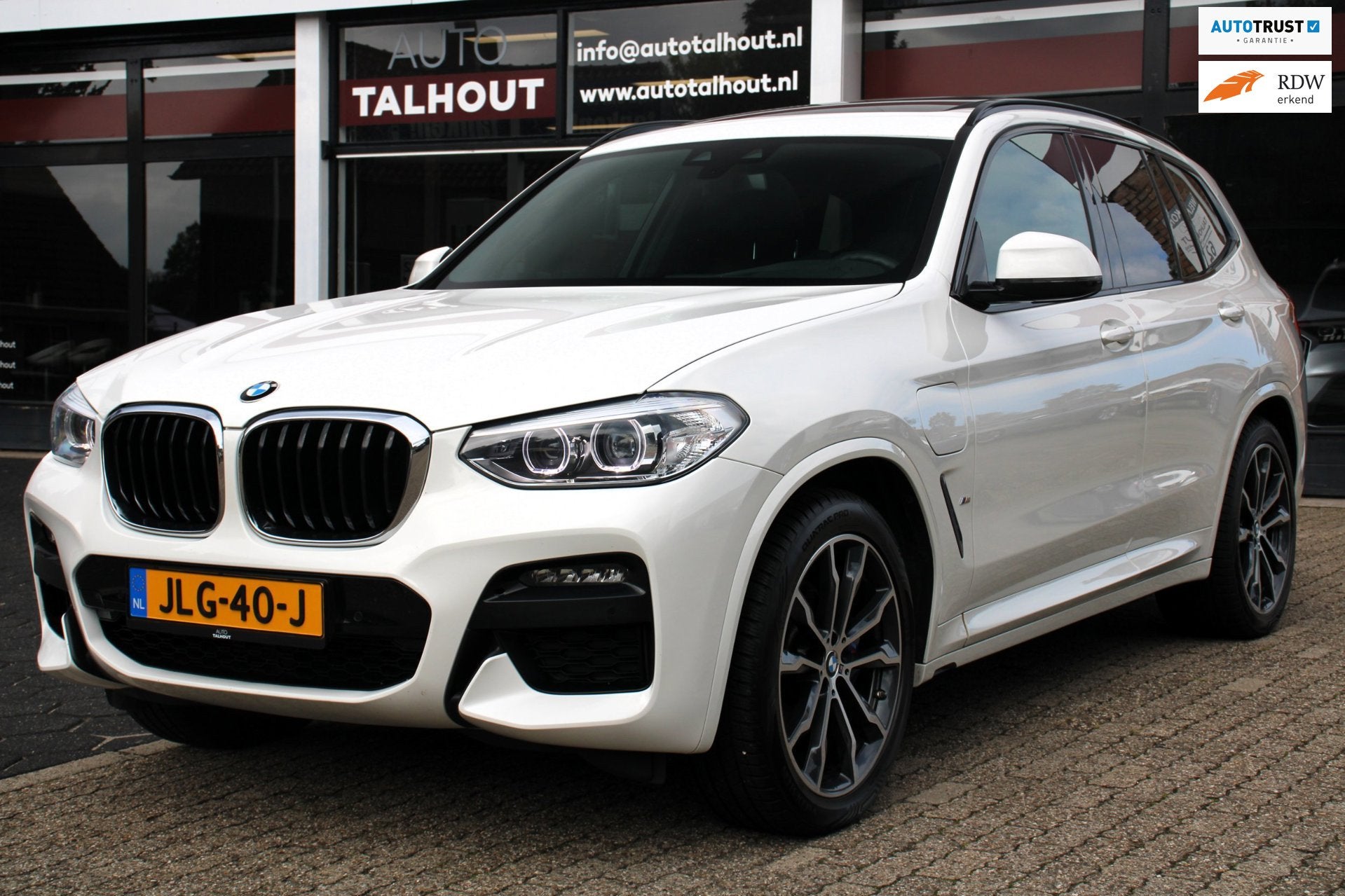 BMW X3 XDrive30e High Executive M-Sport - Panoramadak, Apple, Auto's, Automaat, Stof, Gebruikt, Zwart