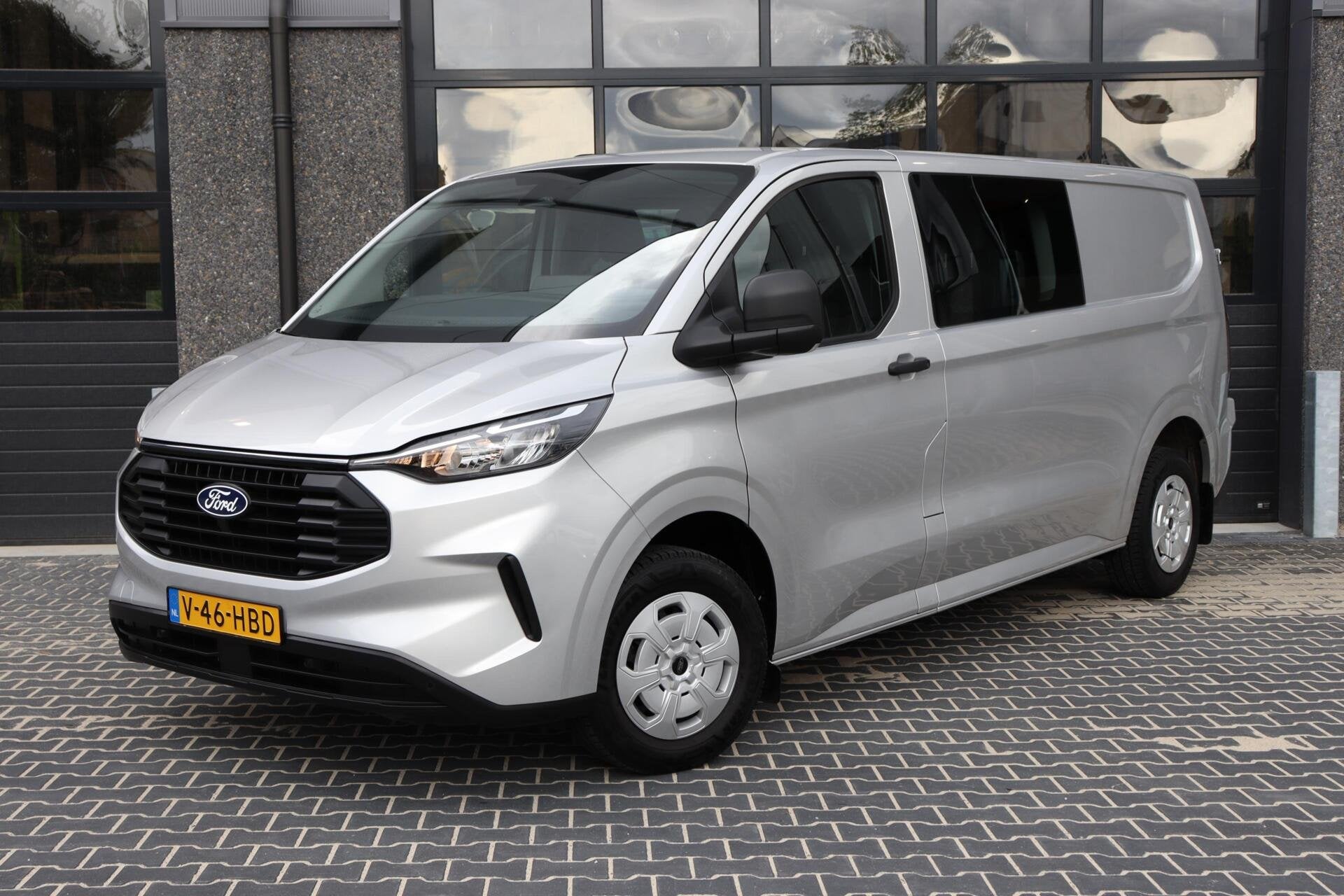 Ford Transit Custom 2.0 TDCI L2H1 l DUBBEL CABINE l CARPLAY, Voorwielaandrijving, Gebruikt, 4 cilinders, Met garantie (alle)