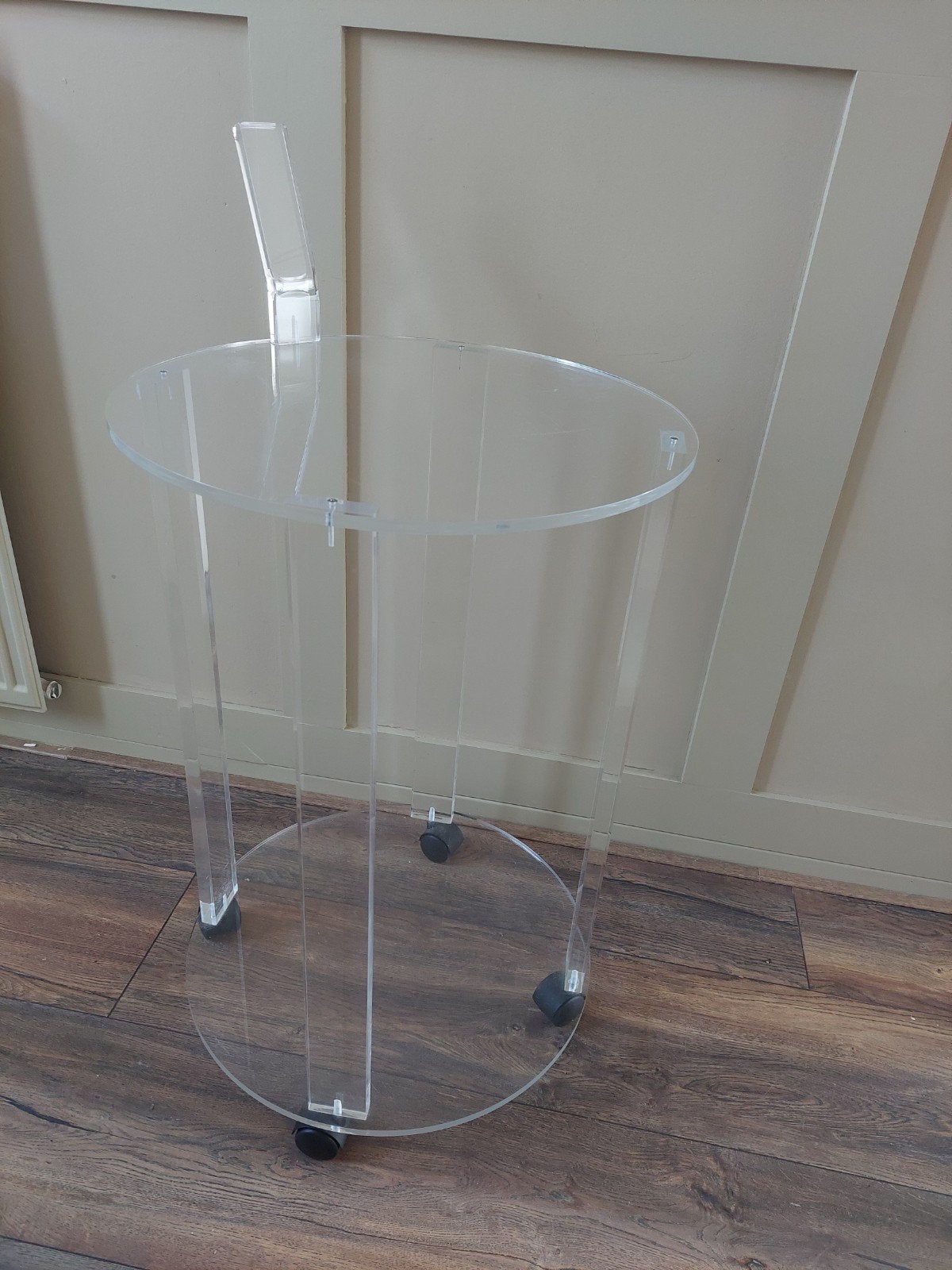 plexiglas / acryl trolley / bijzettafel, Huis en Inrichting, Ophalen, Gebruikt, Rond, 60 cm of meer