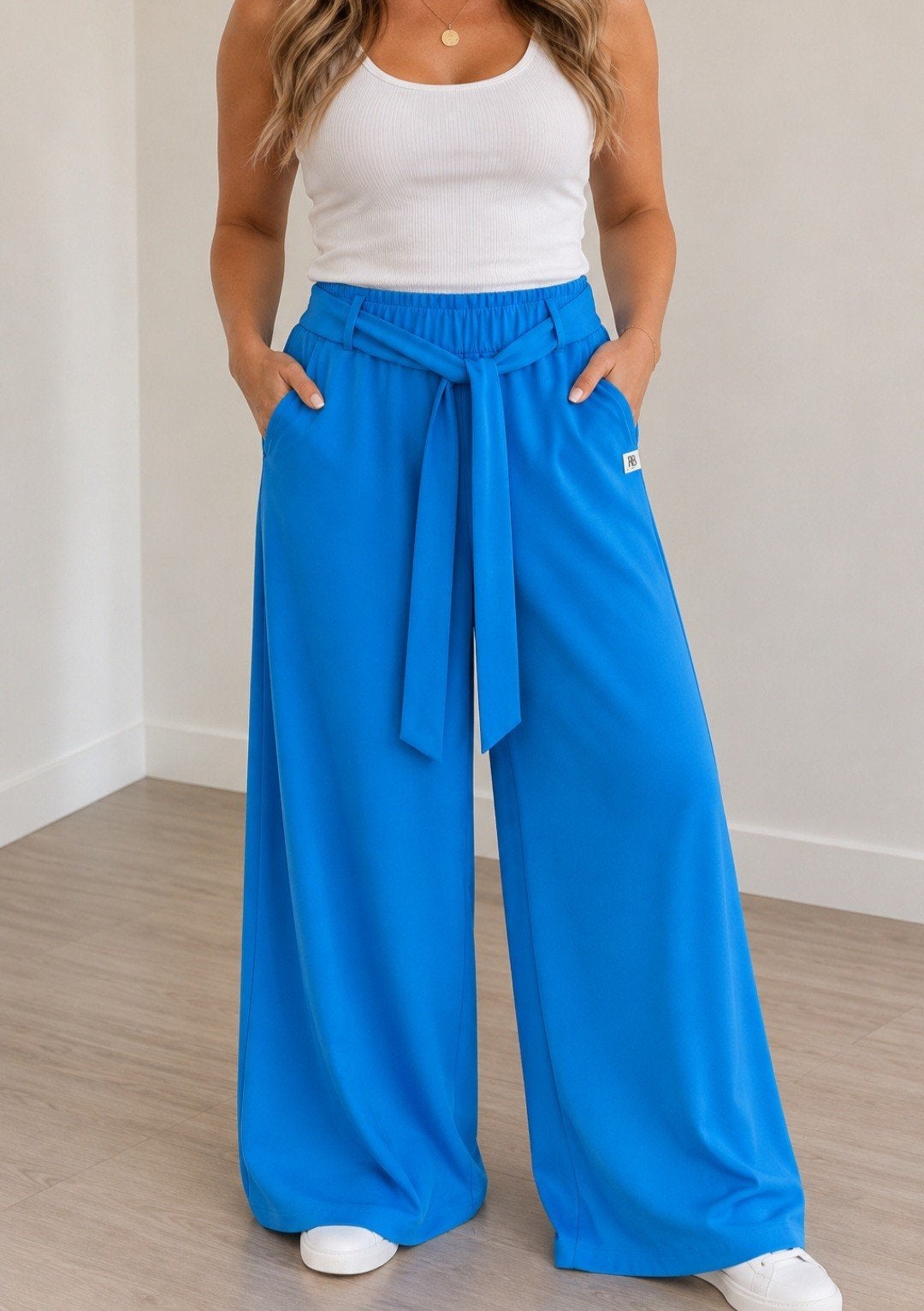 Wijdvallende broek &CO Woman - Maat M - Nieuwstaat, Maat 38/40 (M), Blauw, &Co Woman, Ophalen of Verzenden