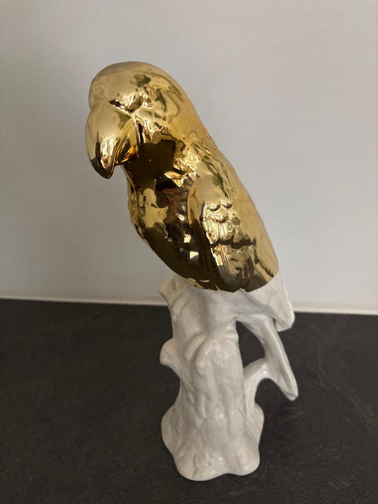 Te koop aangeboden luxe decoratief beeld  papegaai goud/wit, Verzamelen, Ophalen of Verzenden, Zo goed als nieuw, Dier