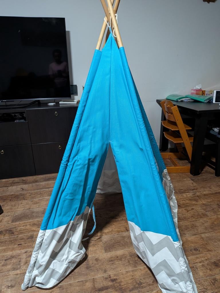 Leuke blauwe kinder tipi tent met zigzag patroon, Ophalen, Zo goed als nieuw