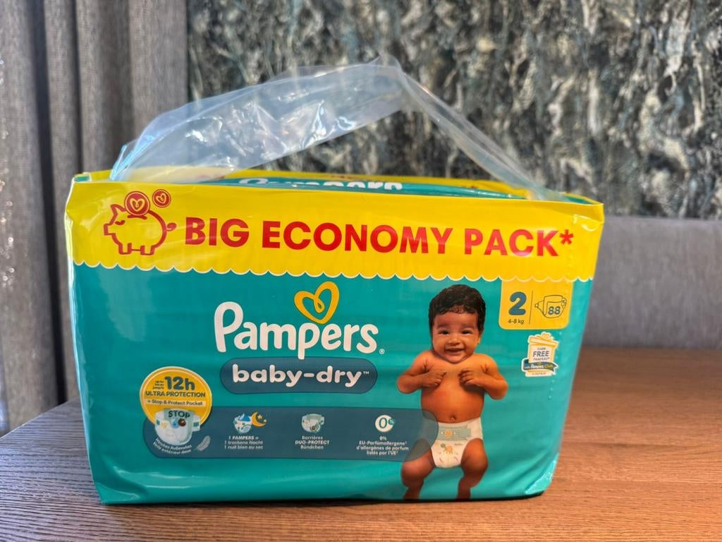 Nieuw pak Pampers Baby-dry maat 2, 88 stuks., Ophalen of Verzenden, Nieuw