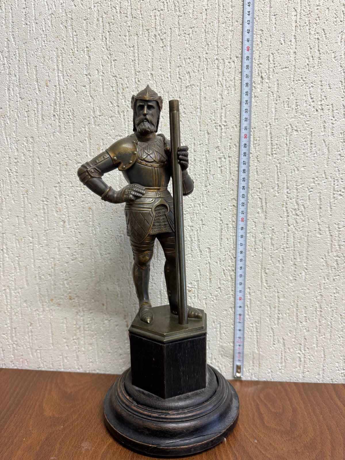 Bronzen beeld van een ridder op sokkel, Antiek en Kunst, Kunst | Beelden en Houtsnijwerken, Ophalen of Verzenden, 20 - 50 cm, Beeld