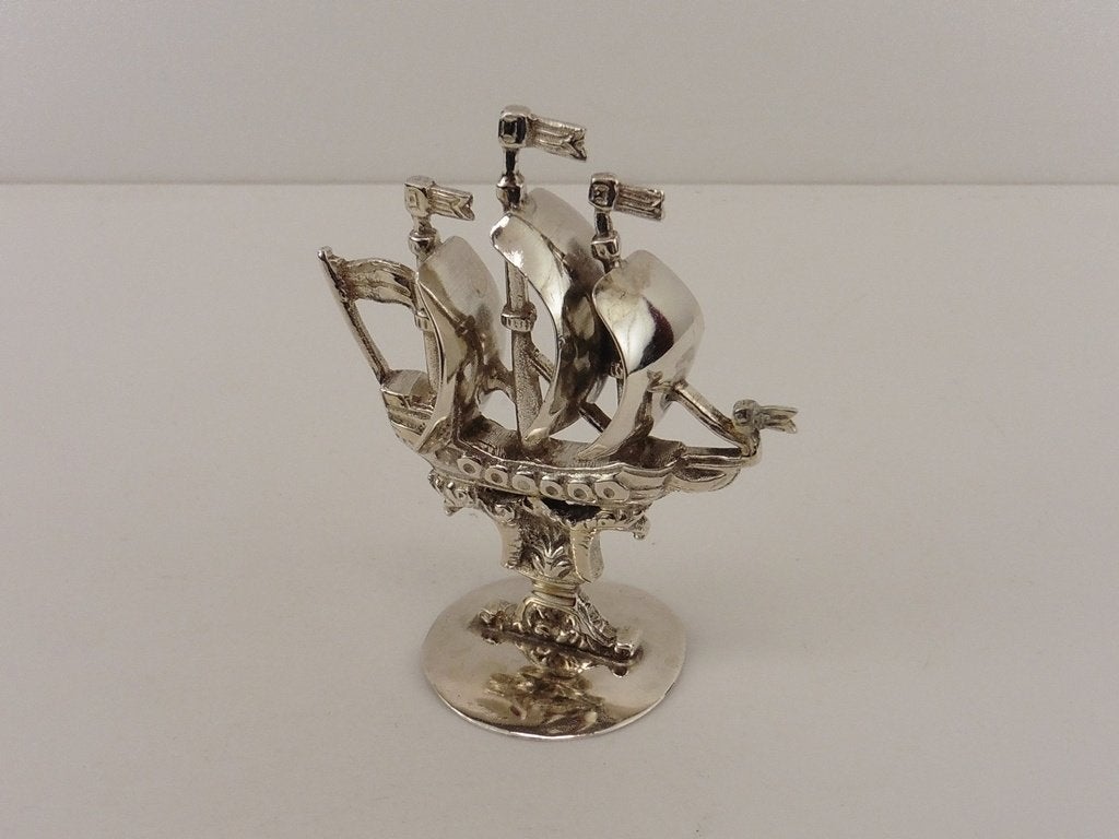 Zilveren miniatuur Zeilschip                            Z116
