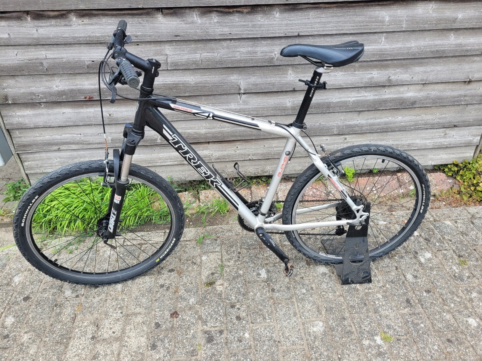 Trek Mountainbike - Achterband lek, schokdemper defect, Ophalen, Gebruikt, Hardtail, Velgrem