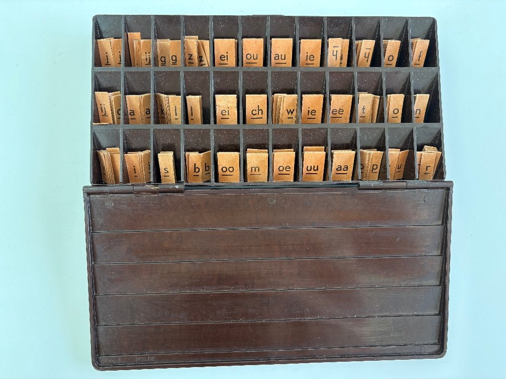 OUDE BAKALIETEN LETTERDOOS NOSTALGIE  MALMBERG 1940, Ophalen of Verzenden