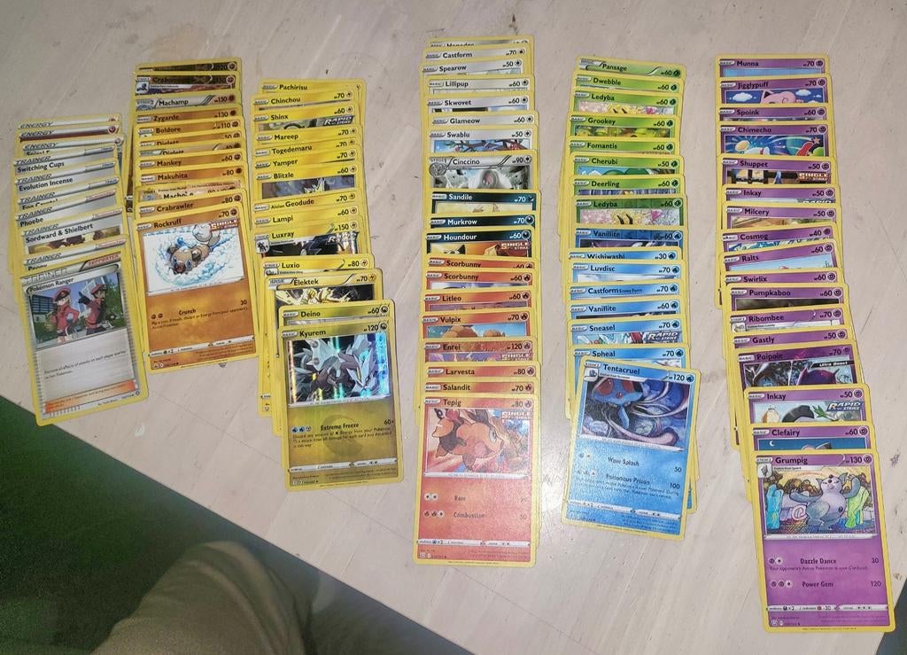 Div pokemon kaarten, voorkeur in 1 verkoop, Ophalen of Verzenden, Speelkaart(en)