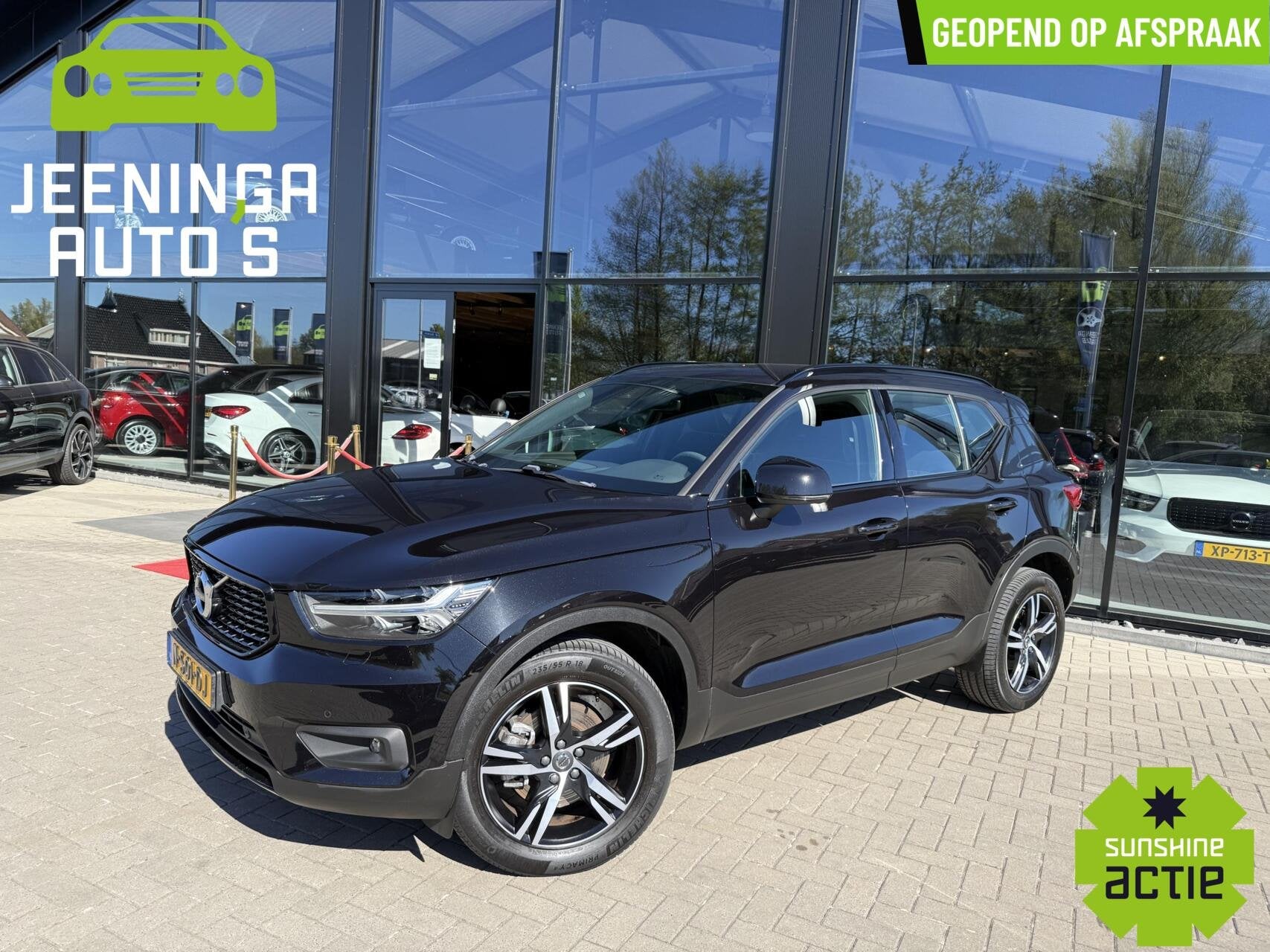 Volvo XC40 2.0 B4 R-Design|MildHybride|ACC|Camera|Stoelverwa, Auto's, 4 cilinders, 1969 cc, Zwart, 14 km/l